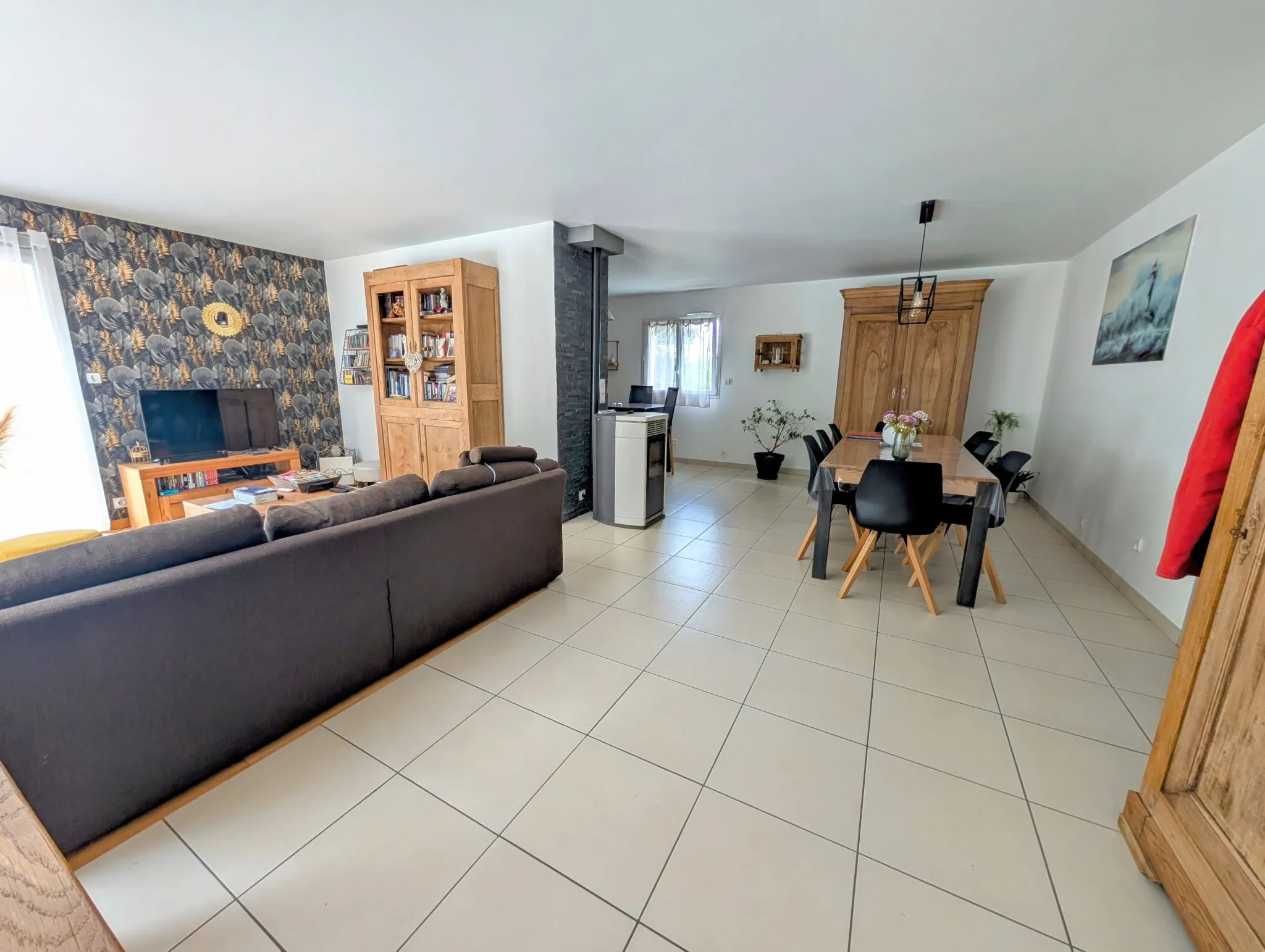 Maison de plain-pied à Guer avec 3 chambres et terrain clos 