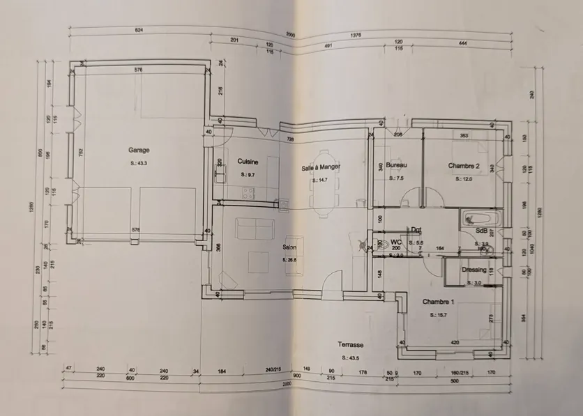 Maison de plain-pied à Guer avec 3 chambres et terrain clos 