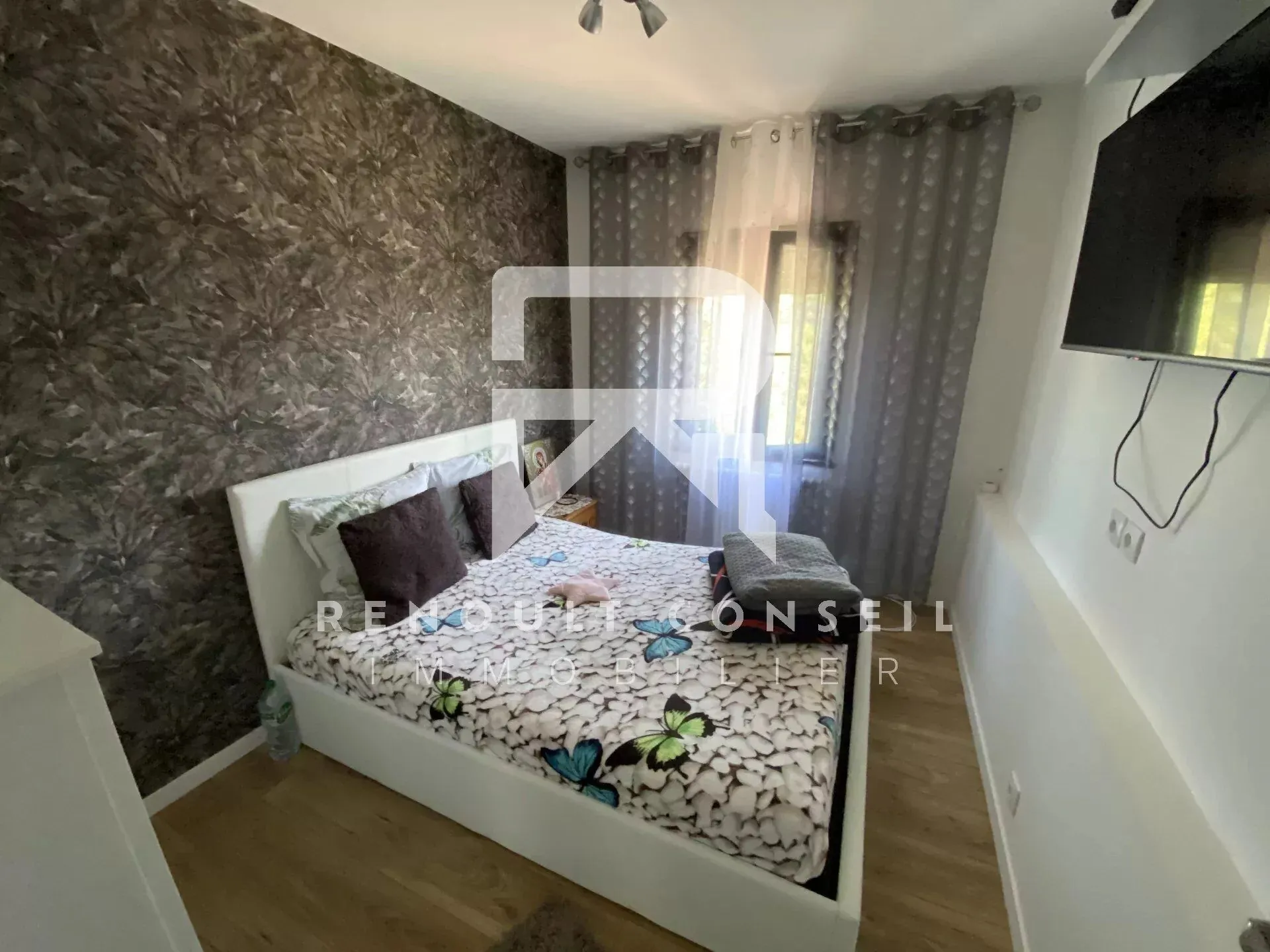 Charmante maison de 81 m² avec jardin et garage à Franqueville-Saint-Pierre 