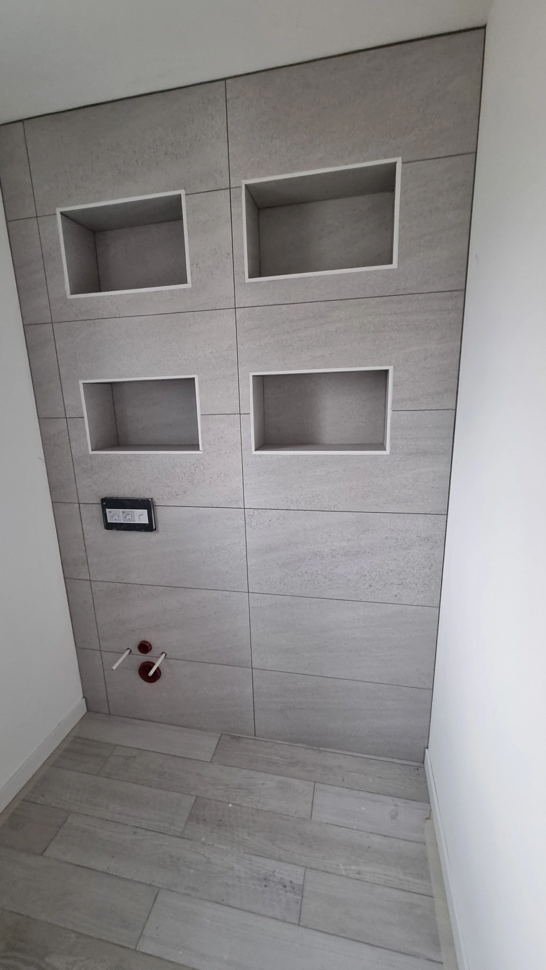 Spacieuse maison à Roanne avec 5 chambres et garage – À vendre 