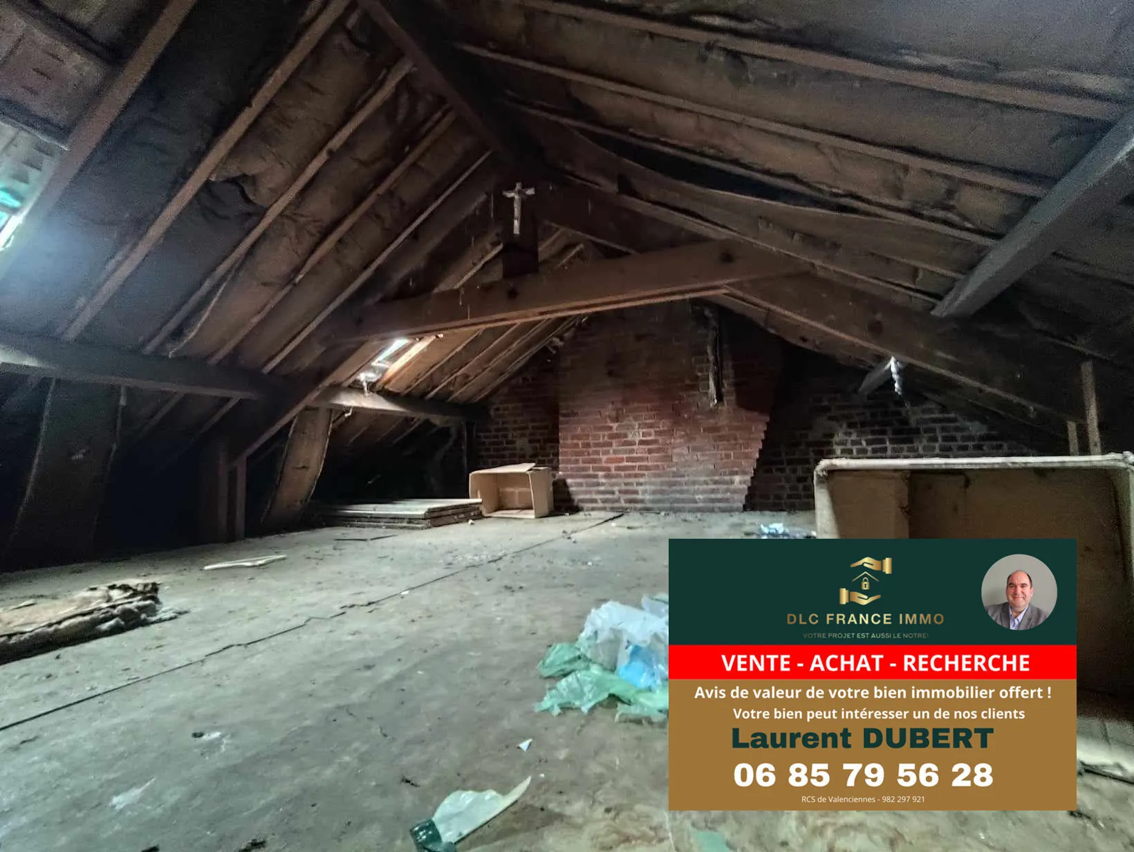 Maison semi-individuelle à Berlaimont avec fort potentiel – 3 chambres et terrain de 992 m² 