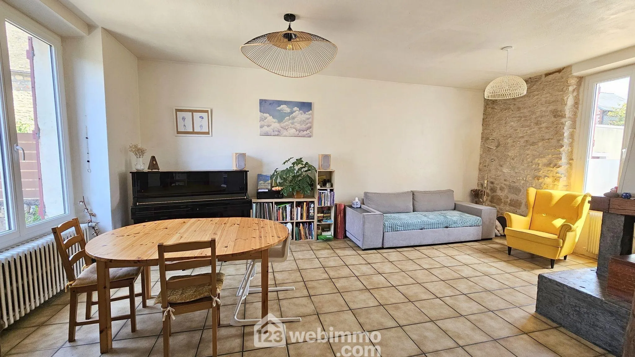 Maison en pierre de 120 m² à La Ferté-Alais avec garage et sous-sol 