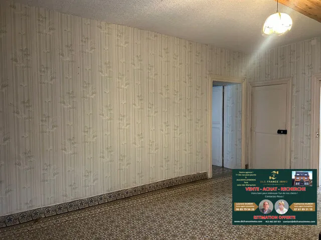 Maison semi-individuelle à Berlaimont avec grand potentiel et garage 