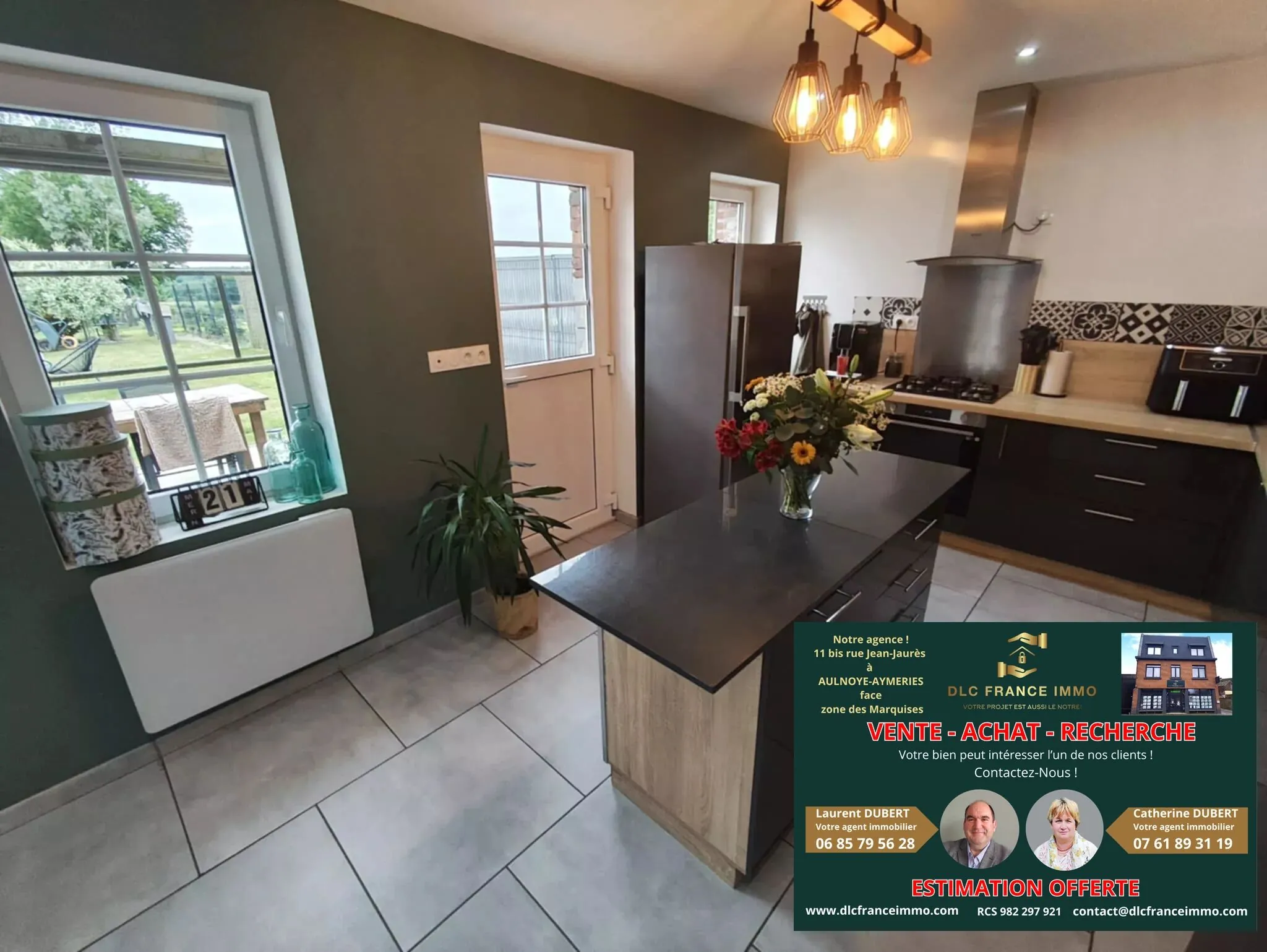 Belle maison rénovée de 137 m² à Berlaimont avec jardin et emplacement parking 