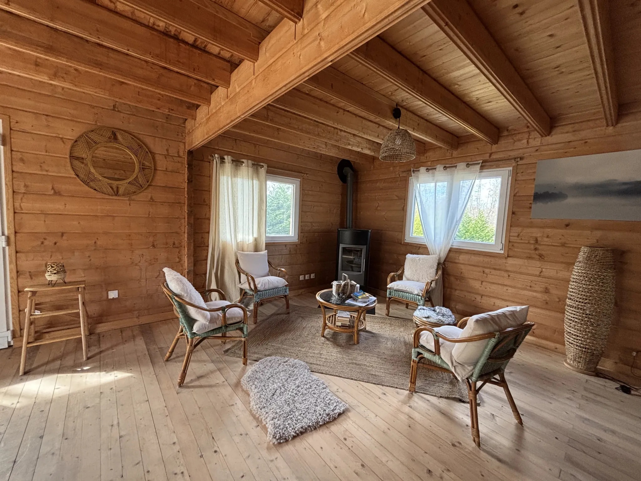 Charmant chalet à Saint-Ouen-sur-Morin avec 2 chambres et terrain de 700 m² 