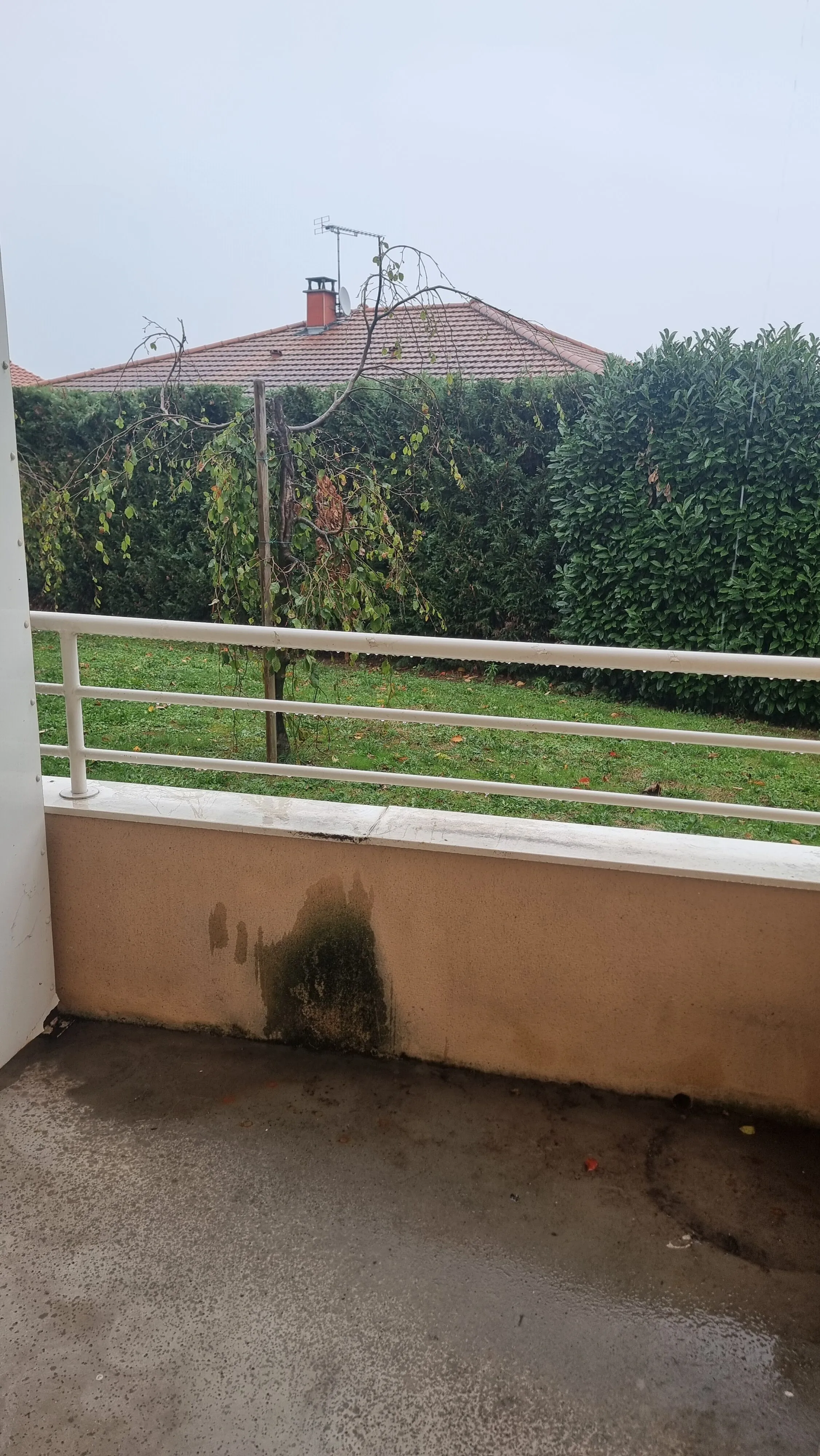 Appartement 2 pièces à Villerest, 40 m², résidence standing, parking, idéal investisseur ou primo-accédant 