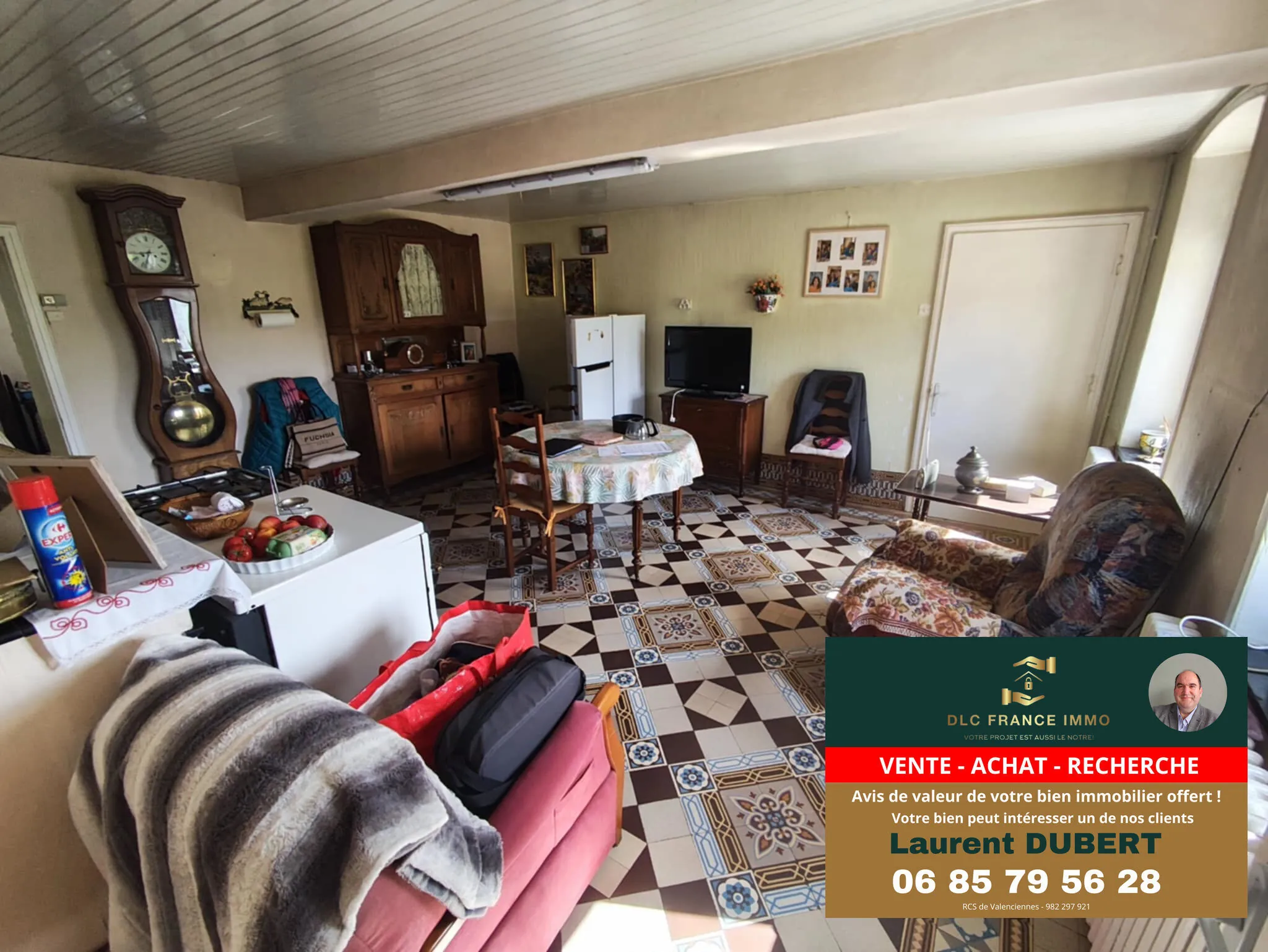 À vendre ancienne ferme avec dépendances sur 1496 m² à Noyelles-sur-Sambre 