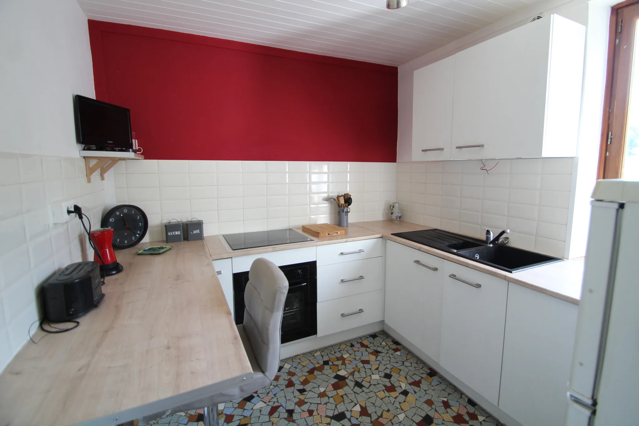 Maison 2 chambres à Bourbon Lancy avec jardin et garage 