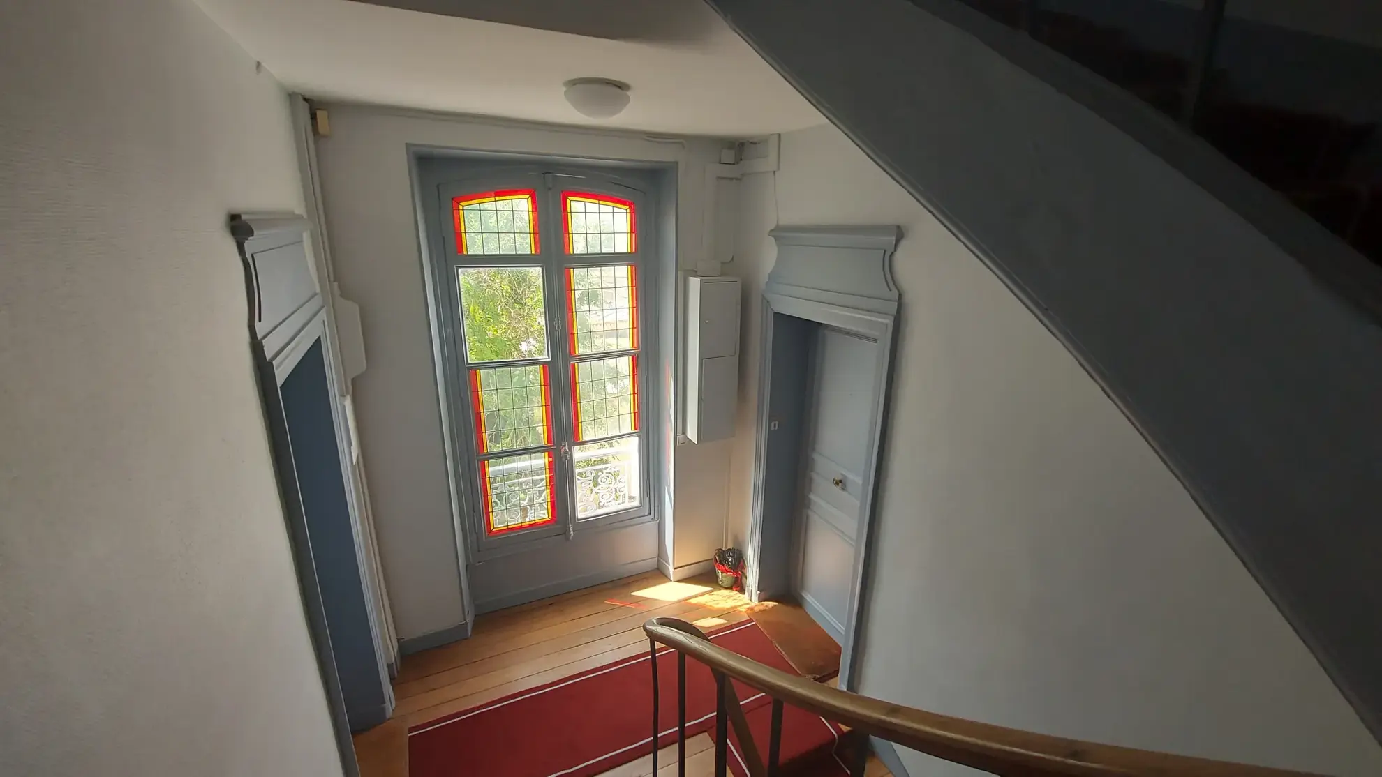 Charmant appartement rénové de 2/3 pièces au cœur de Versailles 