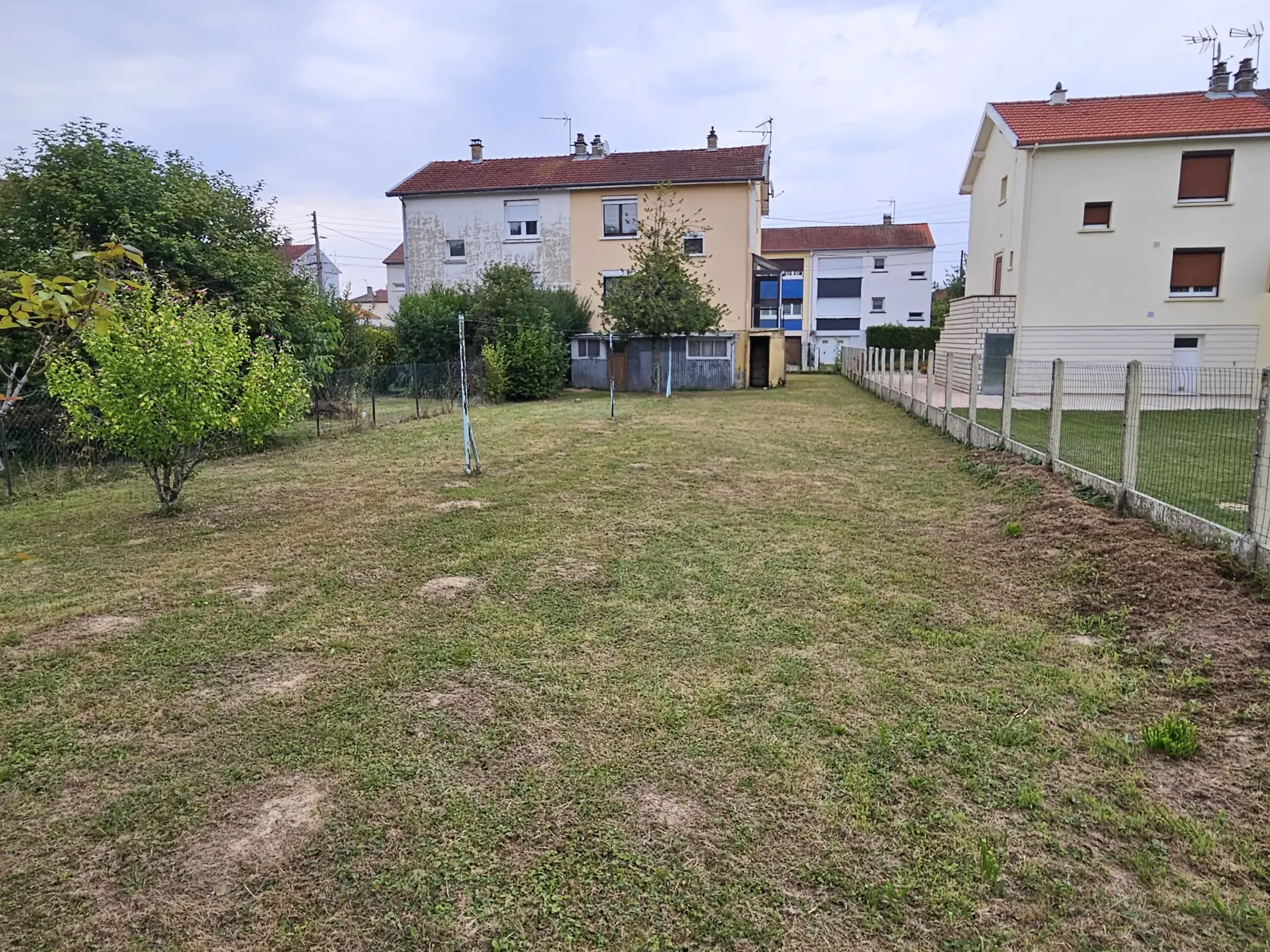 Maison à Marnaval Saint-Dizier avec grand terrain à rénover - 83 m² 