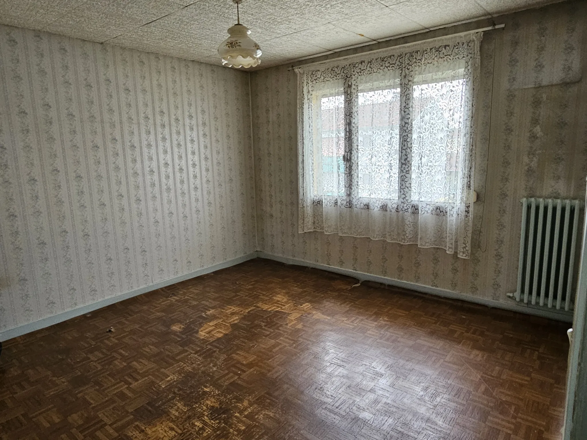 Maison à Marnaval Saint-Dizier avec grand terrain à rénover - 83 m² 