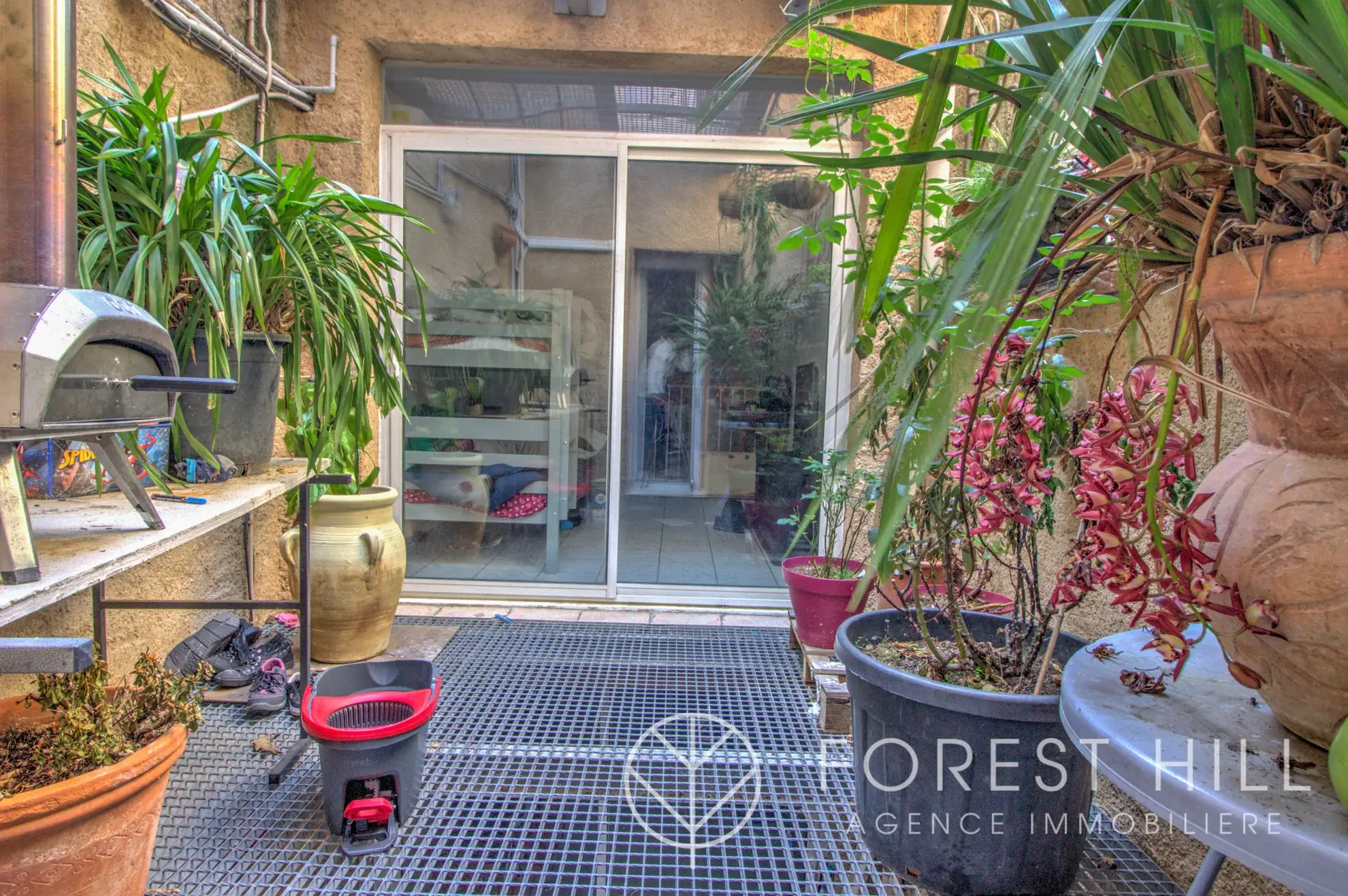 Maison 5 chambres à Thuir en centre-ville avec terrasses 