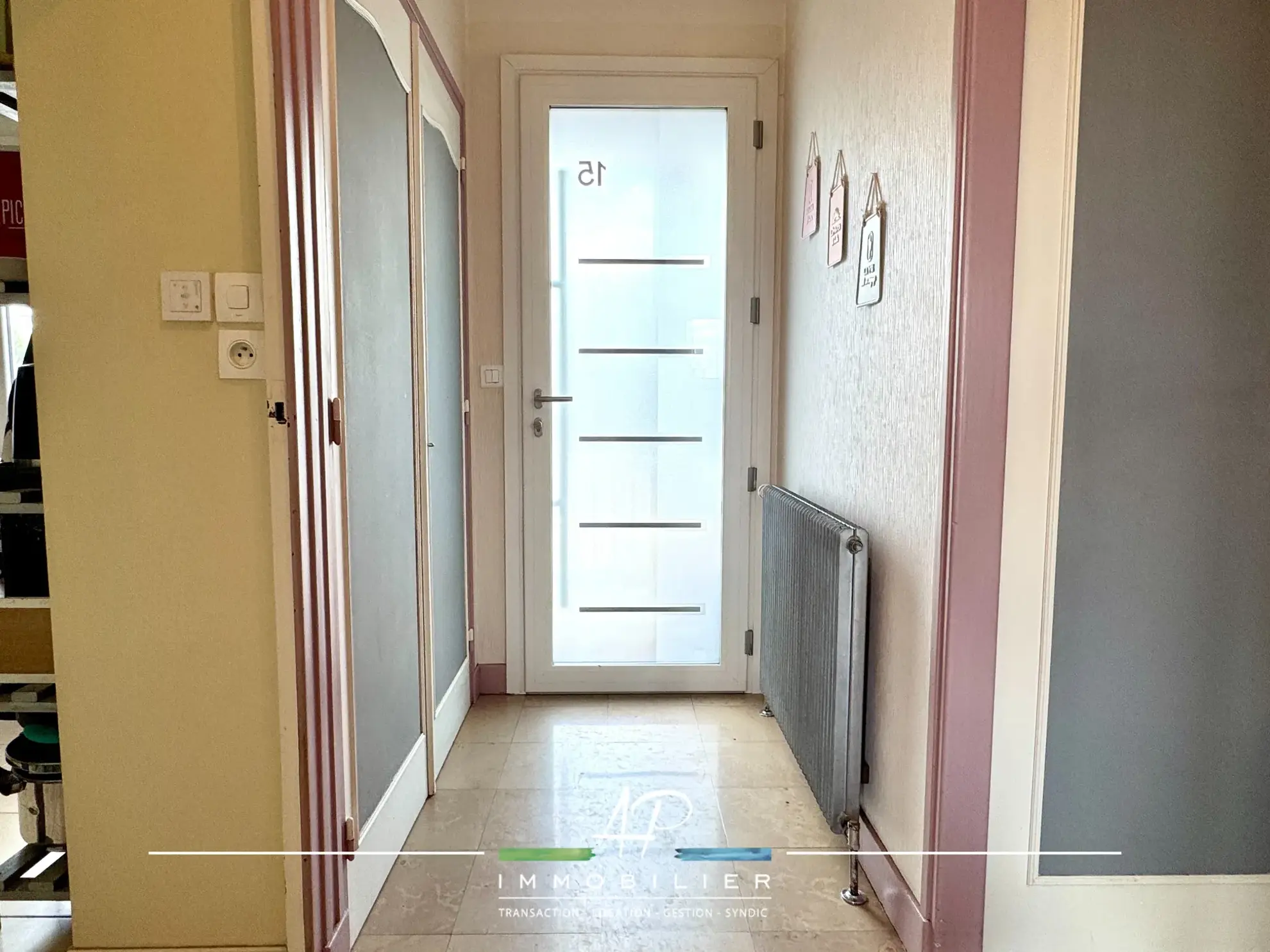 Maison individuelle à vendre à Belleneuve, 3 chambres, avec grand terrain 