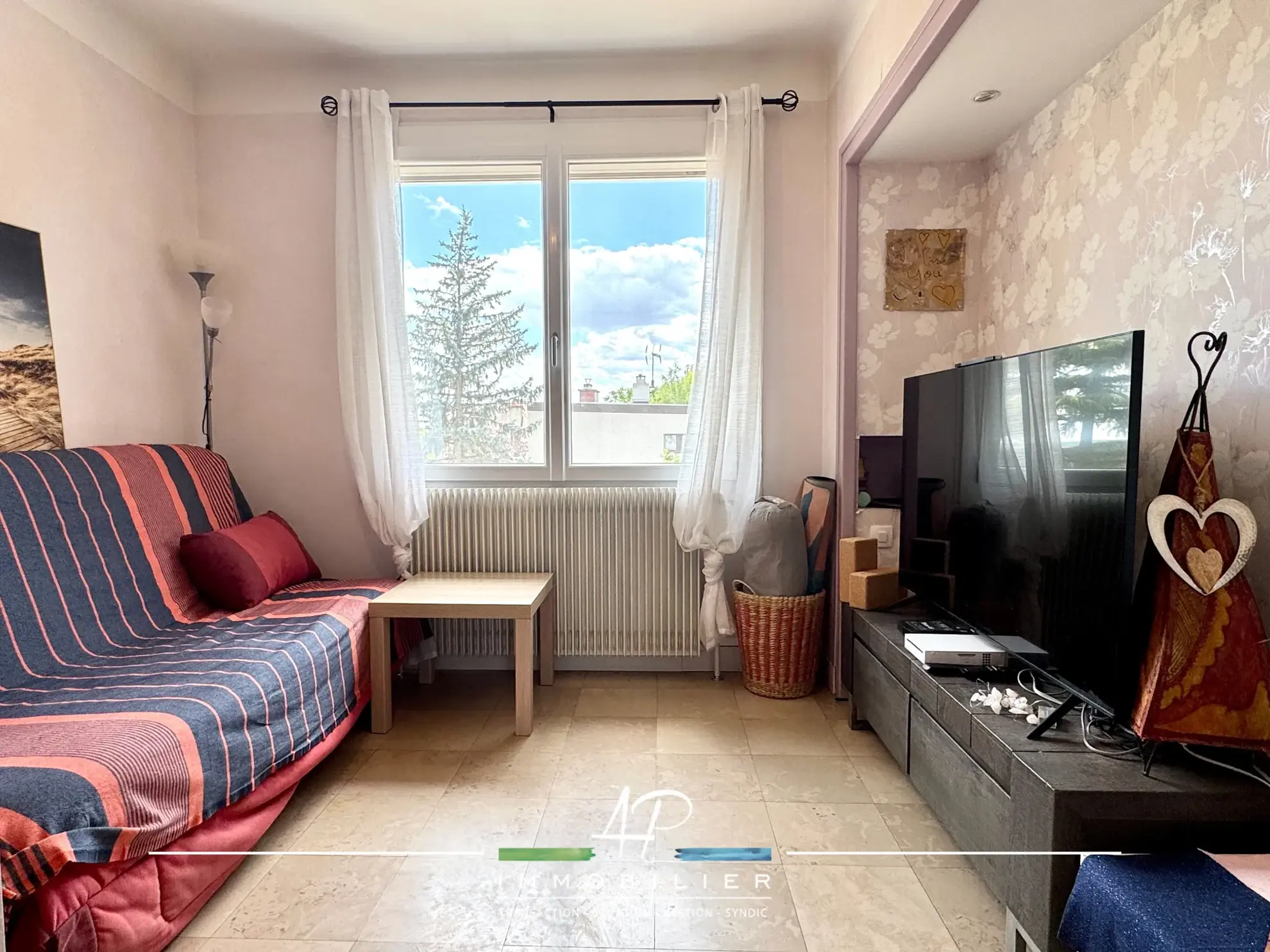 Maison individuelle à vendre à Belleneuve, 3 chambres, avec grand terrain 