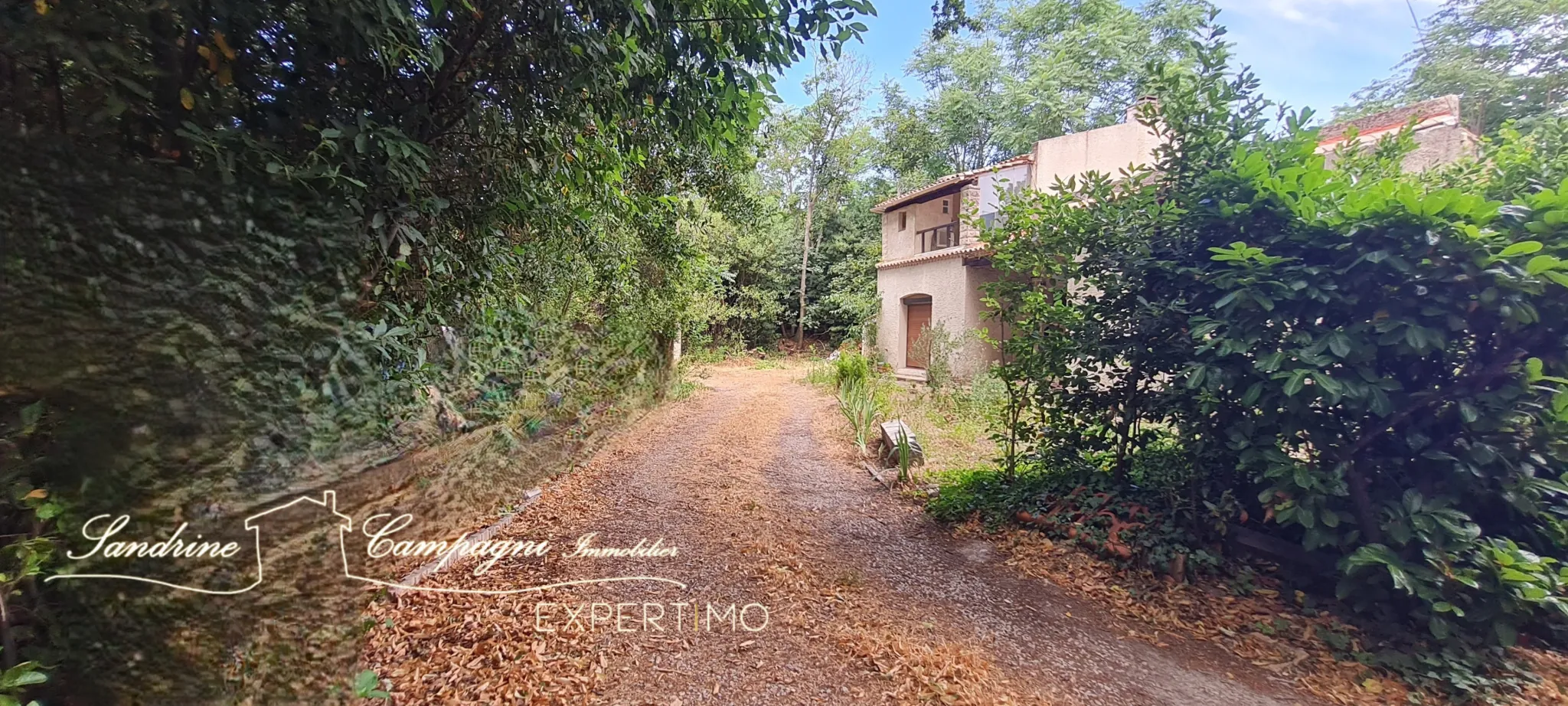 Villa T4 à rénover avec parcelle piscinable à Montfavet, proche commodités