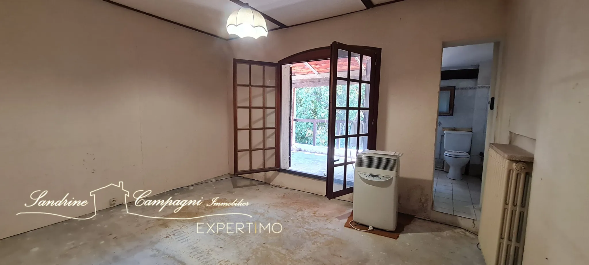 Villa T4 à rénover avec parcelle piscinable à Montfavet, proche commodités 