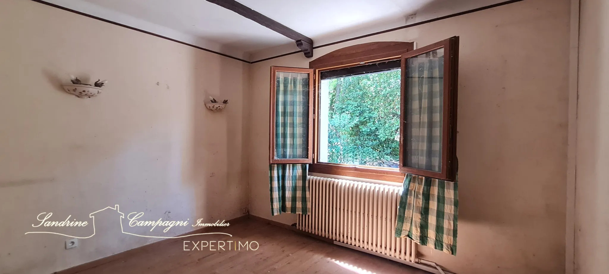 Villa T4 à rénover avec parcelle piscinable à Montfavet, proche commodités 