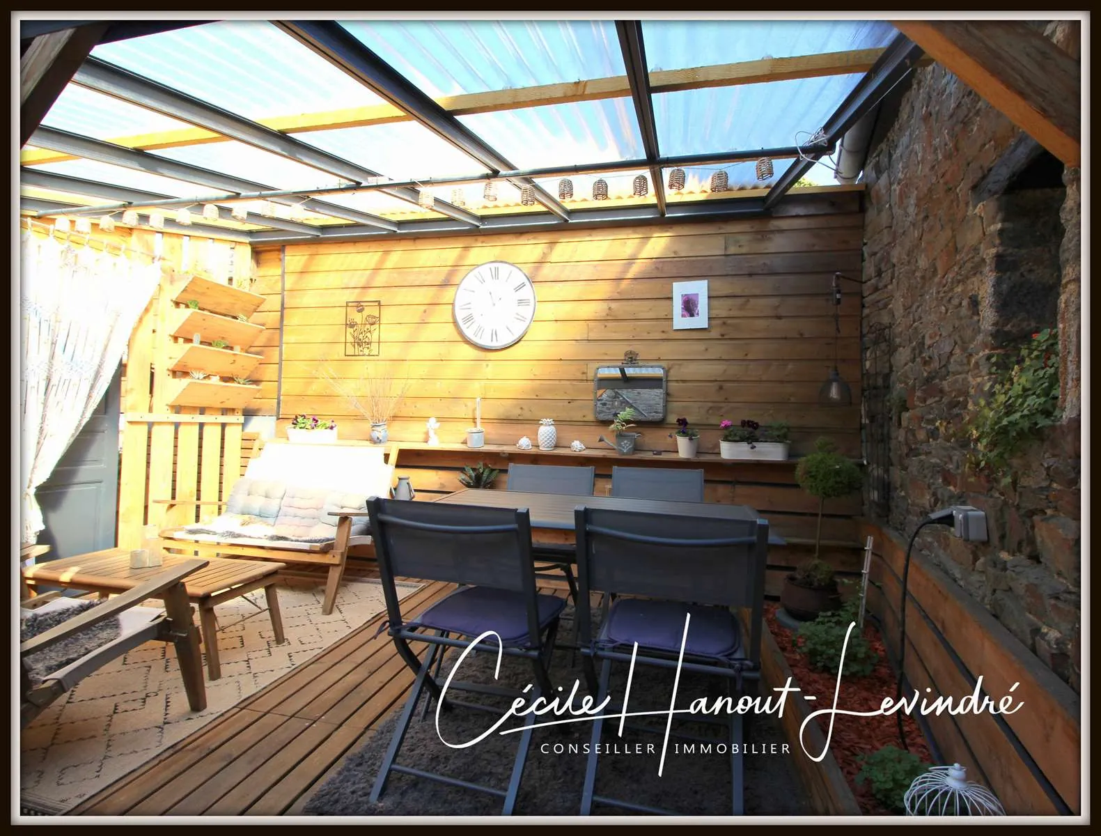 Maison en pierre de 100 m² avec dépendance à Pleine-Fougères proche Mont-Saint-Michel 