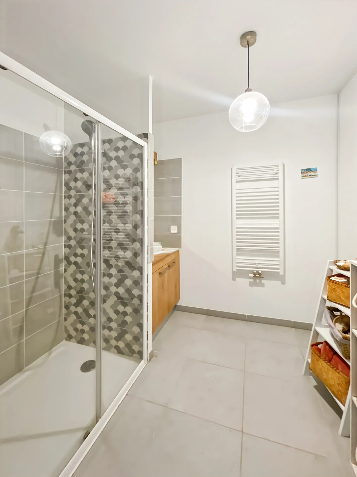 Appartement T2 neuf avec jardin et terrasse à Saint-Médard-D'Eyrans 