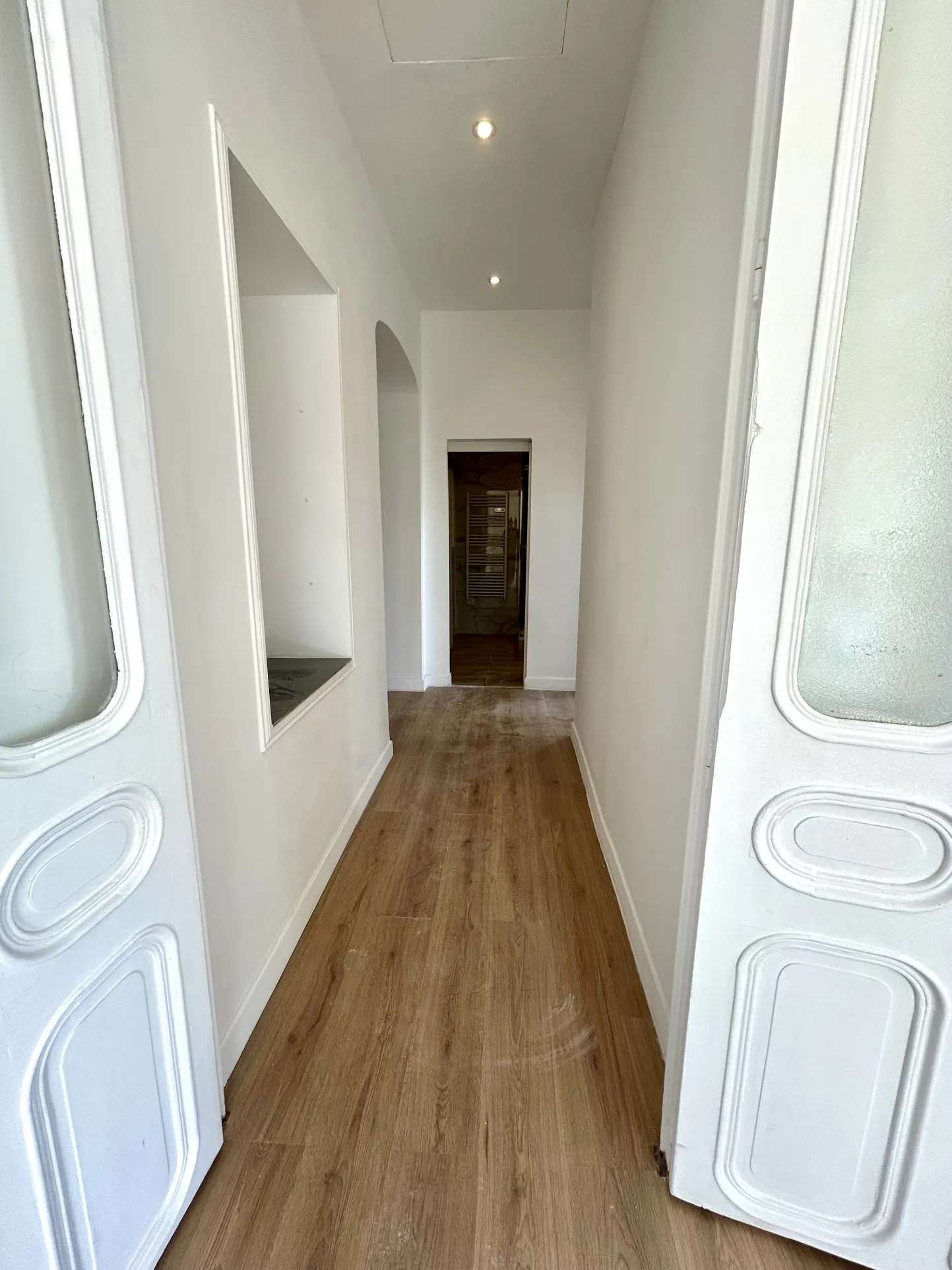 Appartements T3 rénovés au dernier étage à Marseille, calme et lumineux 