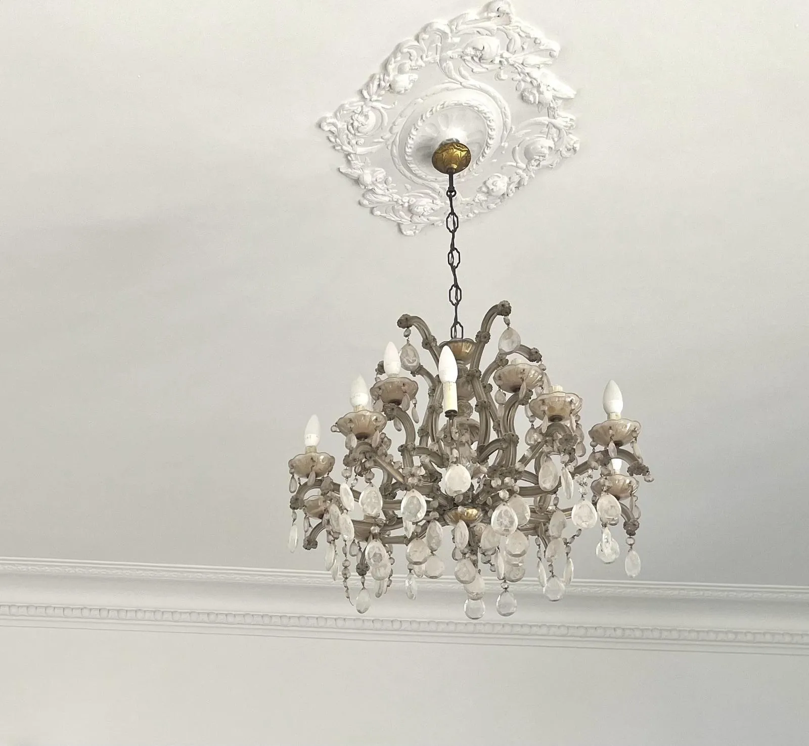 Appartements T3 rénovés au dernier étage à Marseille, calme et lumineux 