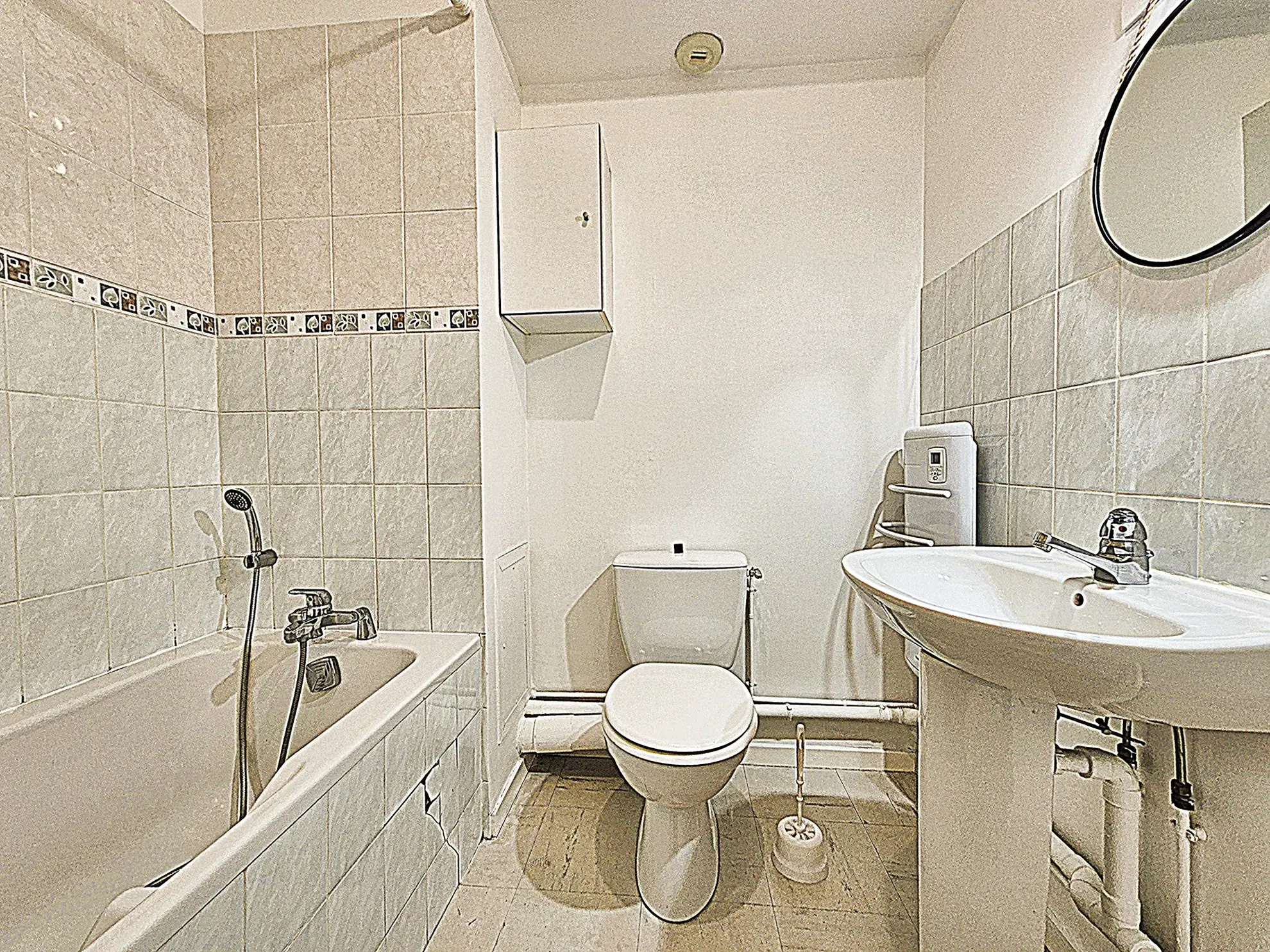 Studio à vendre à Besançon - Investissement sécurisé avec parking 