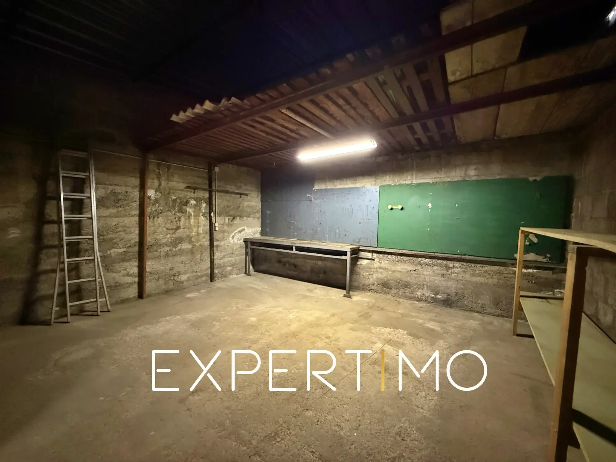 Maison avec hangar de 120 m² à Clermont-Ferrand, quartier Vallières, idéal pour projets professionnels ou personnels 