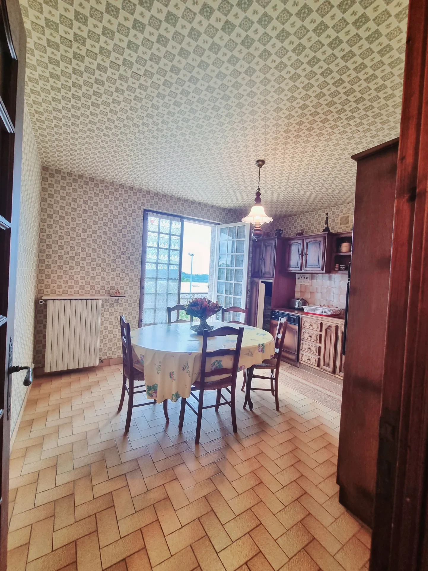 Maison de 100 m² avec 3 chambres à Ayen, proche Brive 