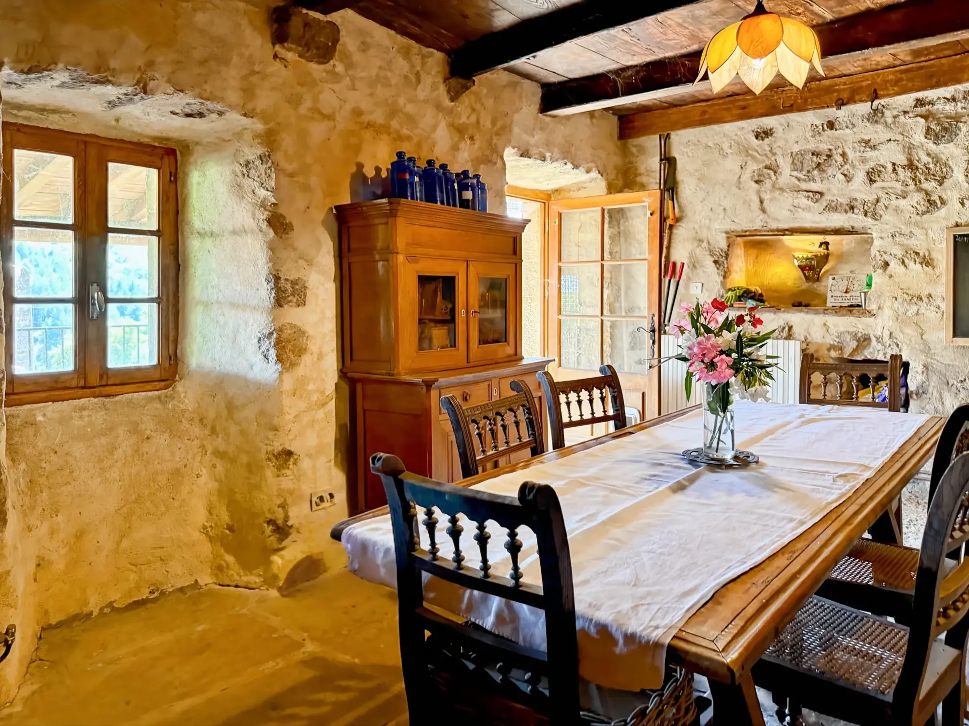 Charmante maison en pierre avec terrasse et jardin à Lentillères, Ardèche 