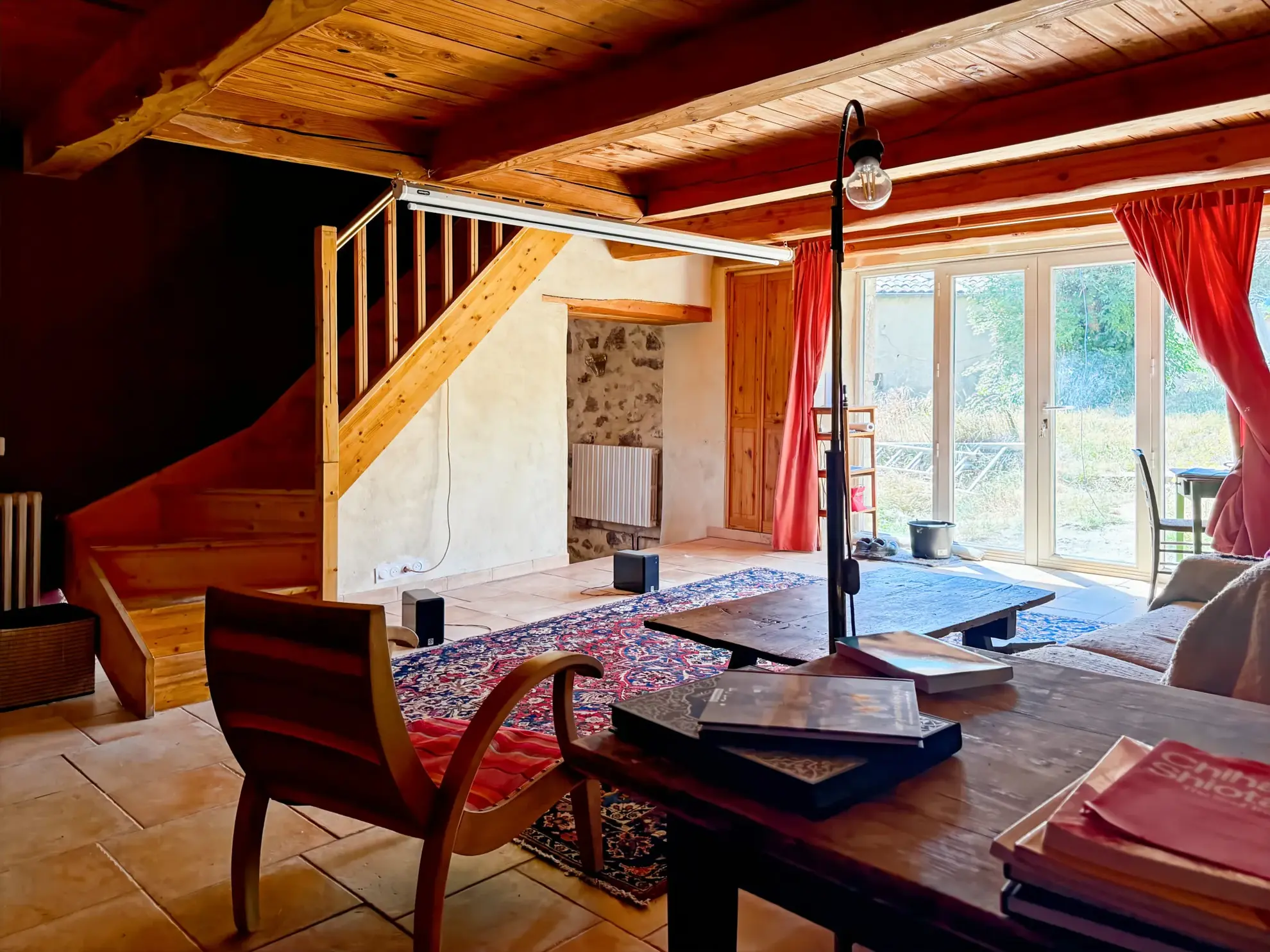 Charmante maison en pierre avec terrasse et jardin à Lentillères, Ardèche 