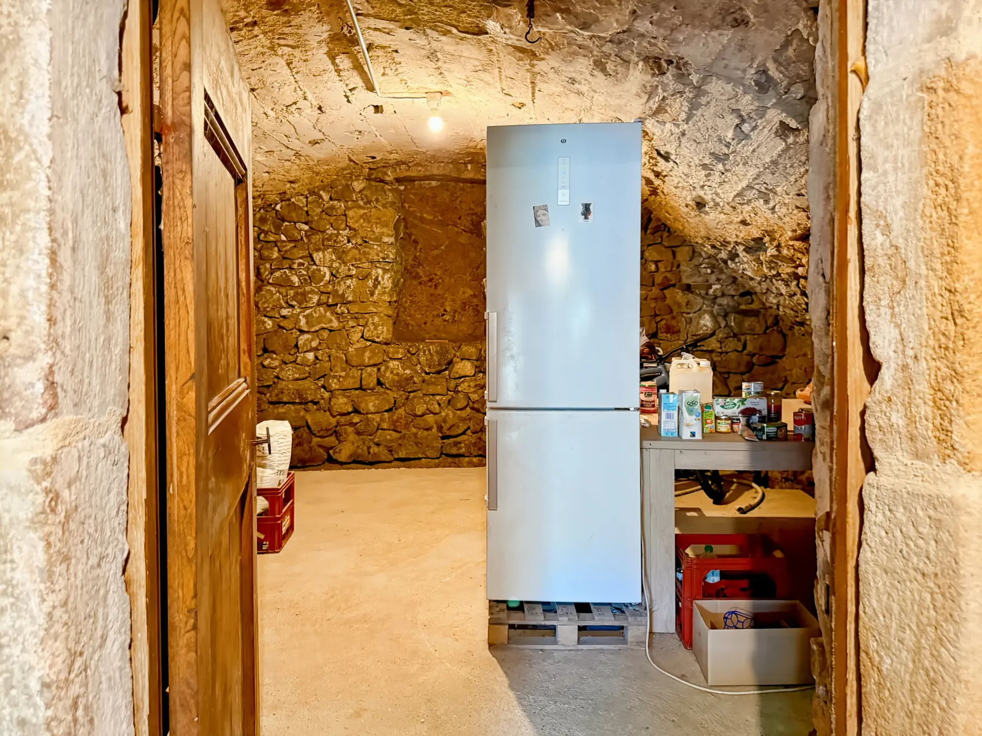 Charmante maison en pierre avec terrasse et jardin à Lentillères, Ardèche 
