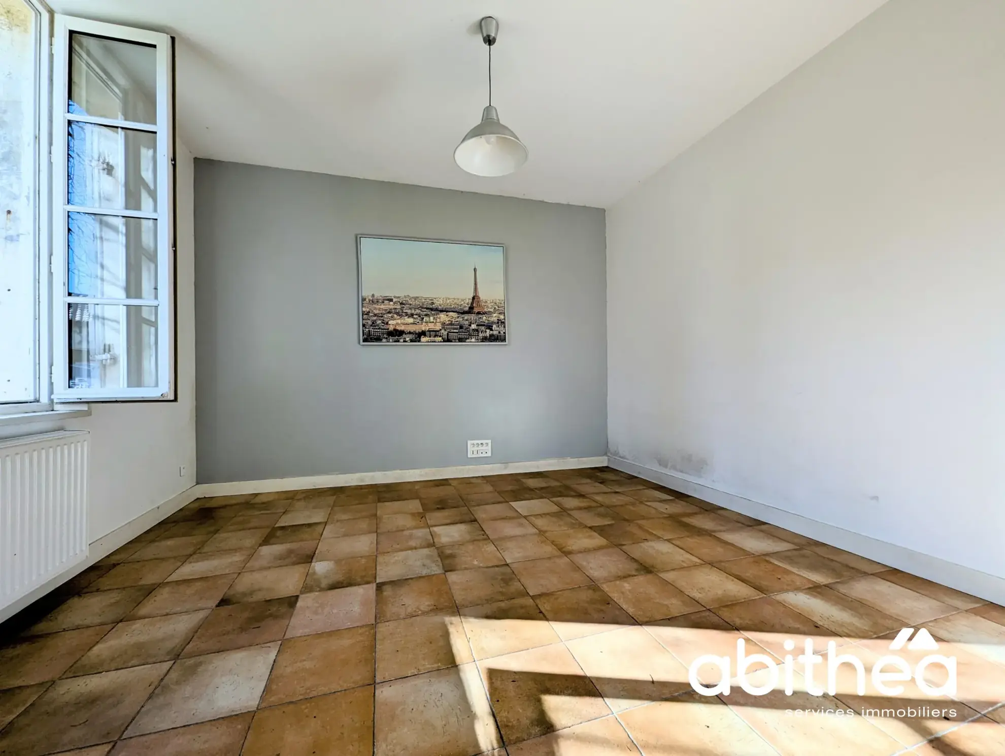 Ancien moulin en pierre à Branne - Charmante propriété avec terrain spacieux 