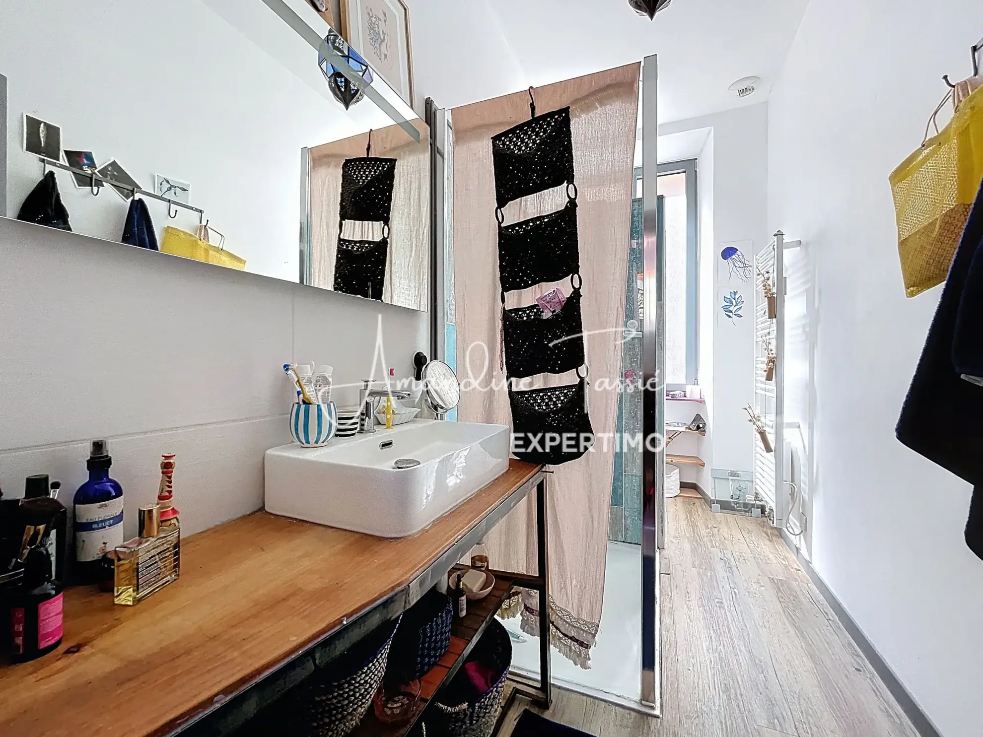 Maison de ville pleine de charme à Millau, 129,5 m² avec 4 chambres et deux box 