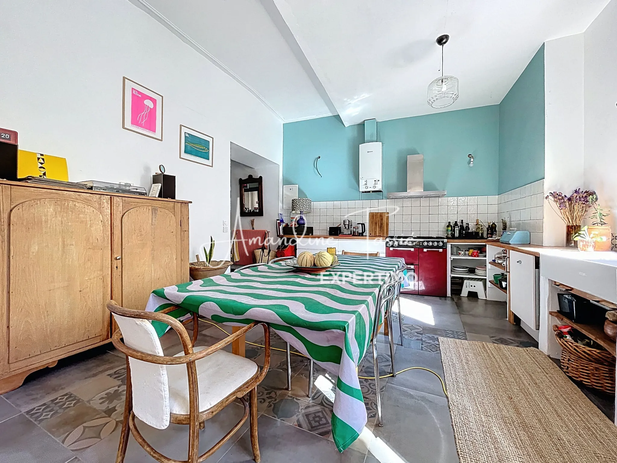 Maison de ville pleine de charme à Millau, 129,5 m² avec 4 chambres et deux box 