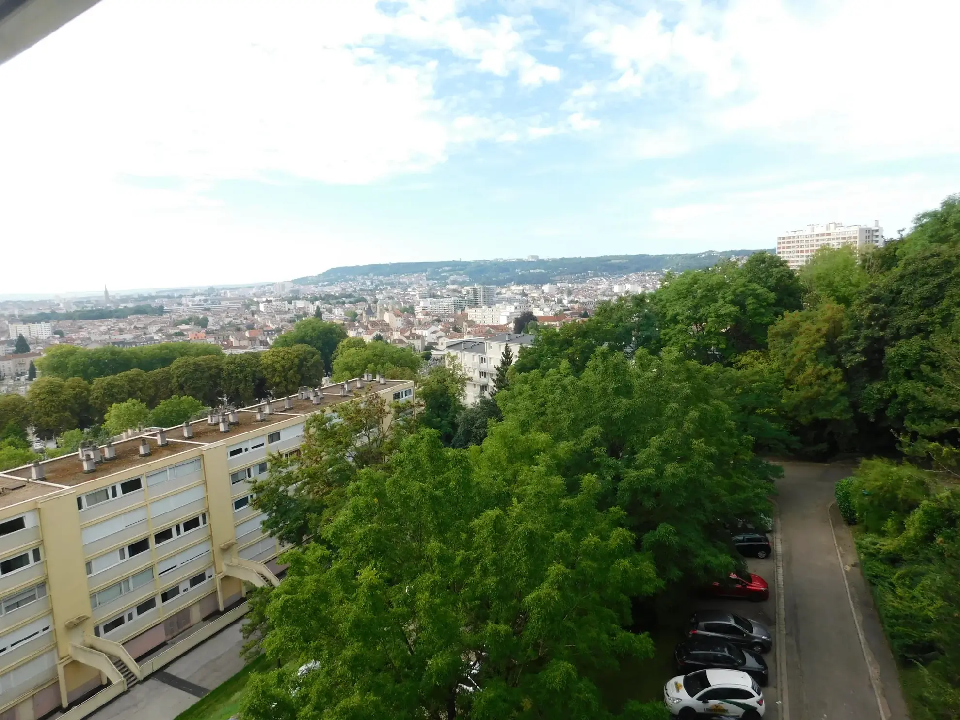 Appartement T3 Bis à Nancy, vue panoramique, proximité centre, à moderniser 