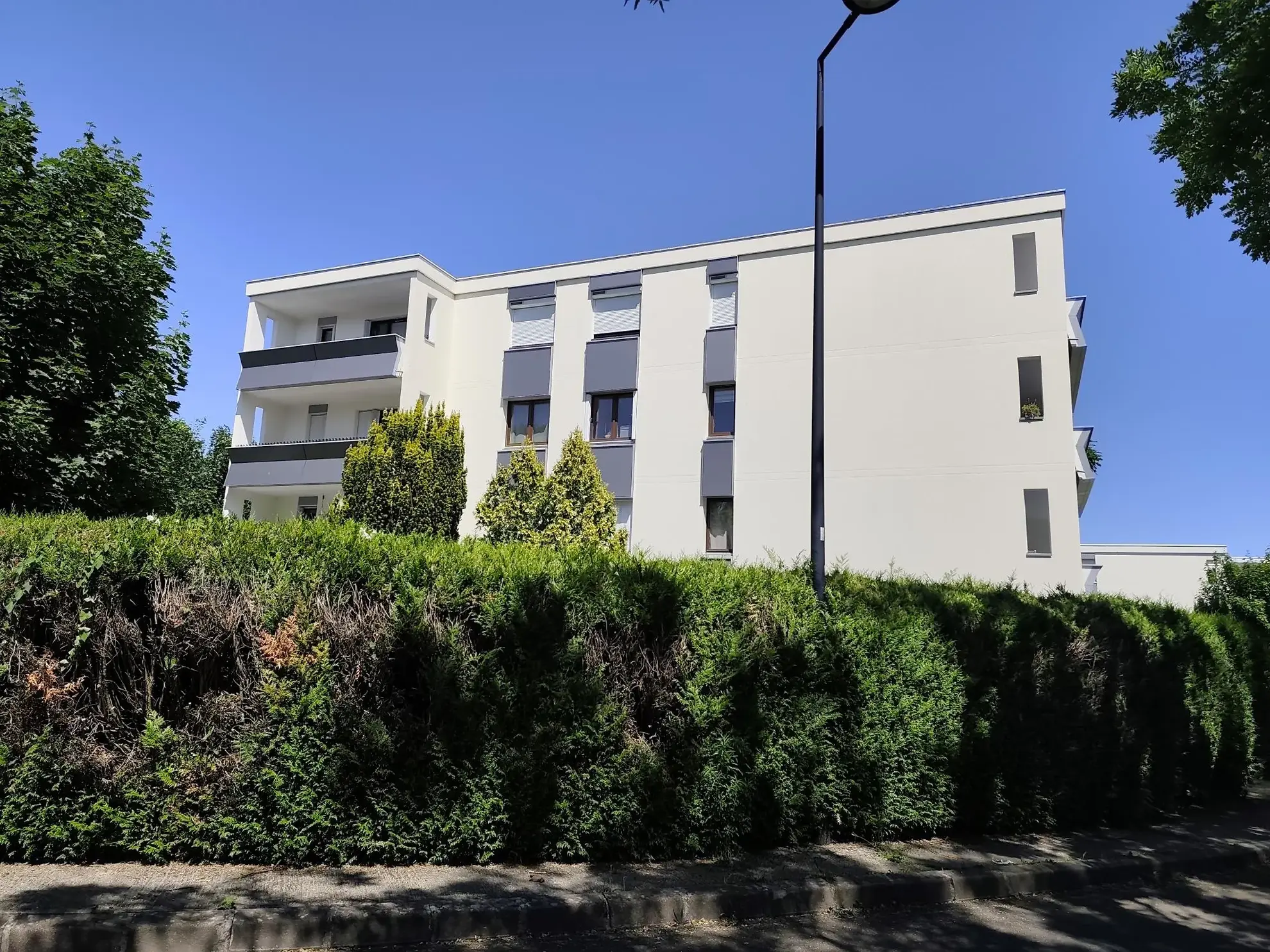 Appartement lumineux 2 pièces avec balcon à Montigny-le-Bretonneux 