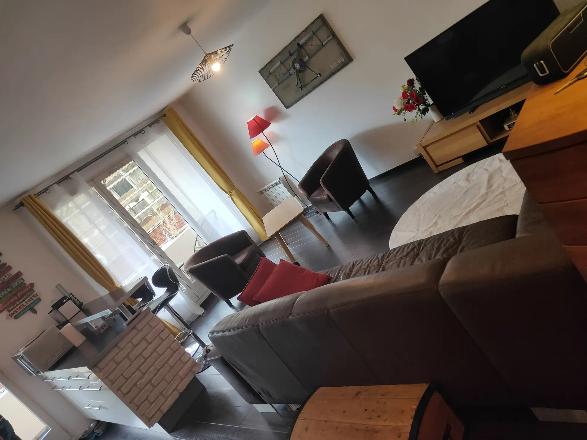 Appartement lumineux 2 pièces avec balcon à Montigny-le-Bretonneux
