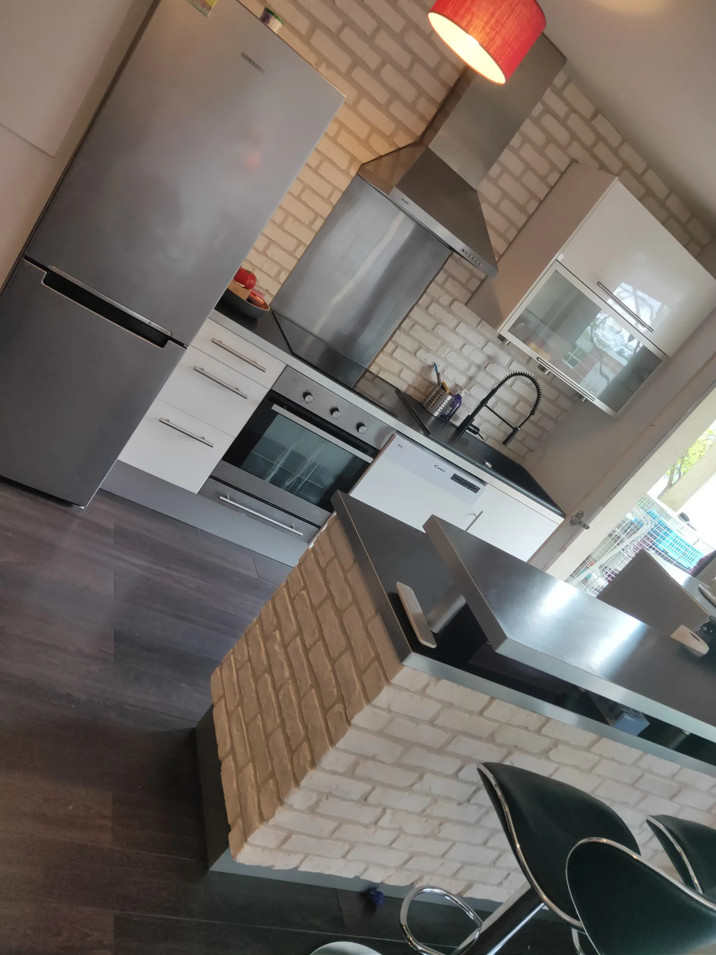 Appartement lumineux 2 pièces avec balcon à Montigny-le-Bretonneux 