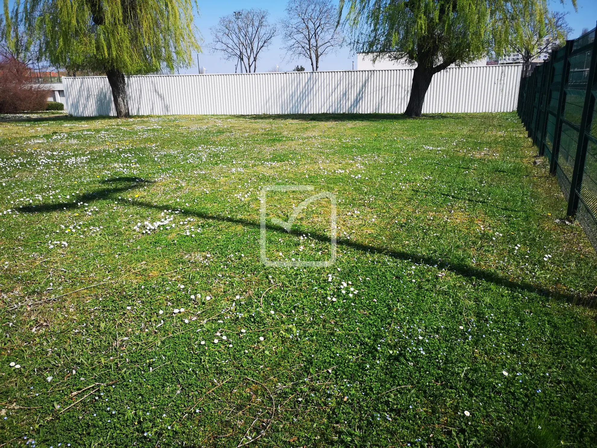 Appartement T4 avec balcon, garage et cave à Essey-lès-Nancy 