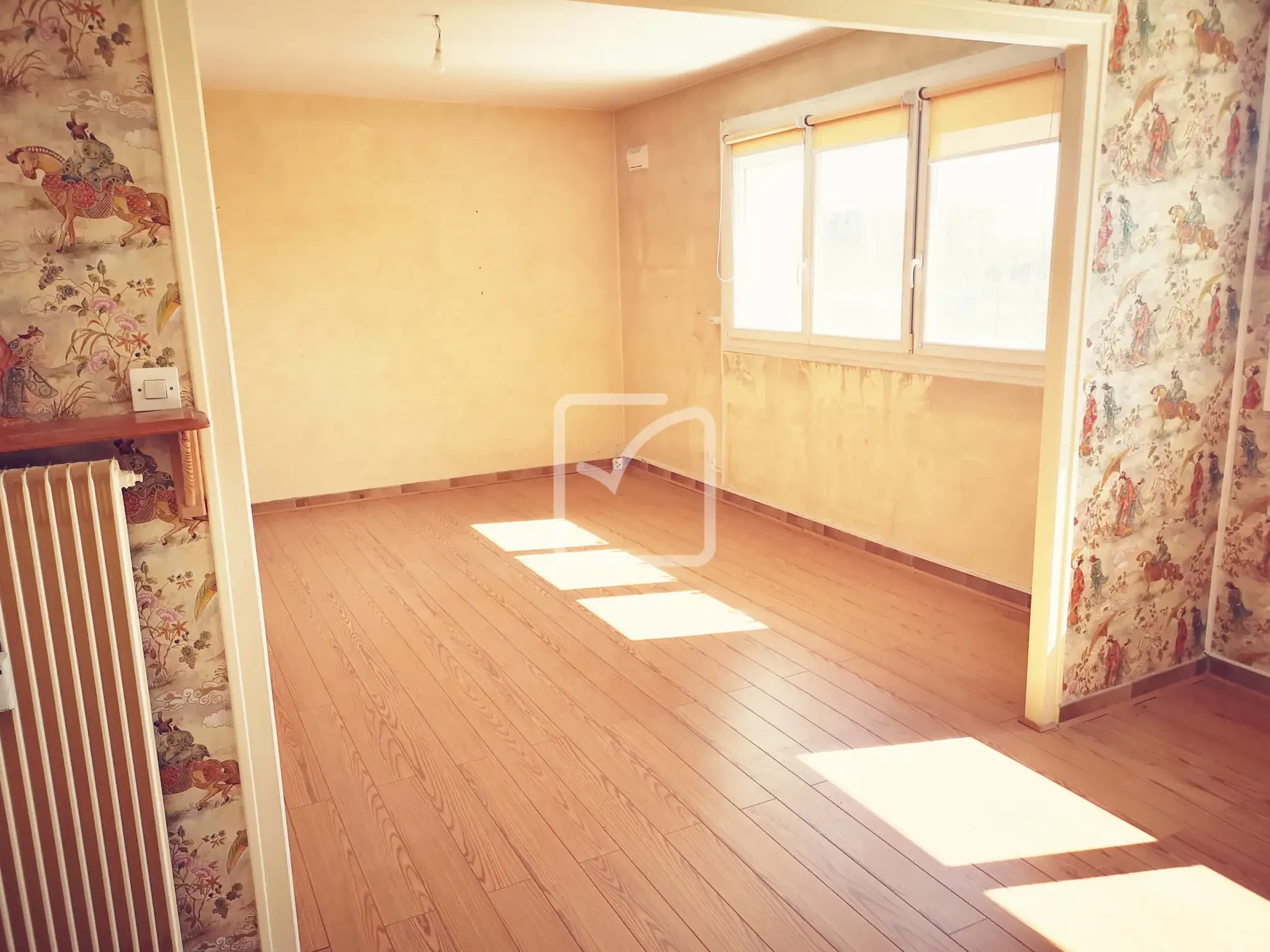 Appartement T4 avec balcon, garage et cave à Essey-lès-Nancy 