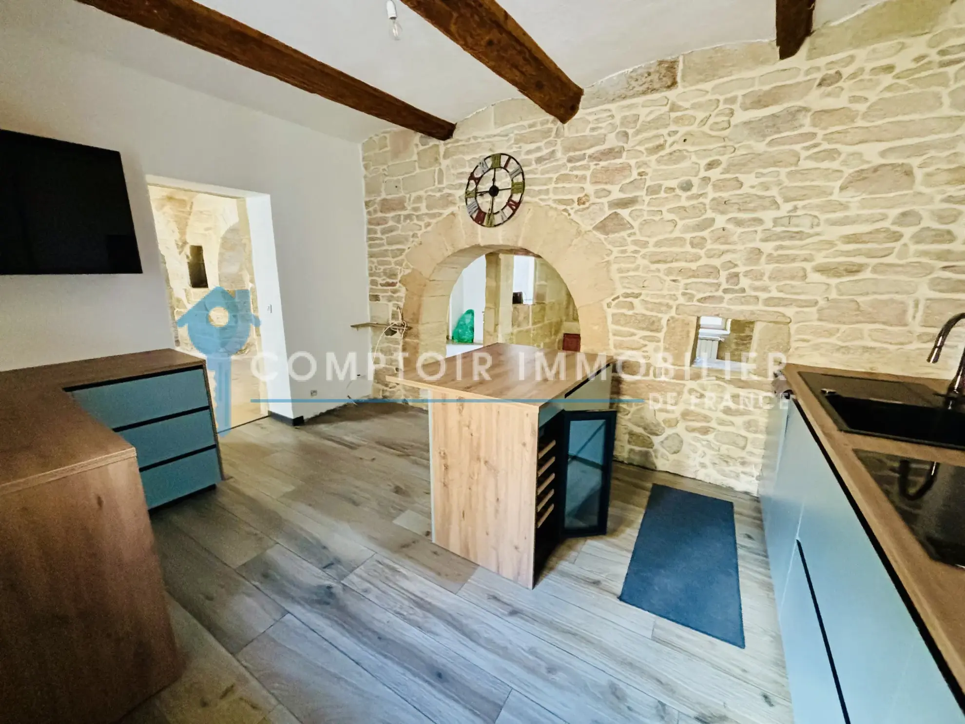 Maison de village rénovée de 140 m² avec cour intérieure à Mus 