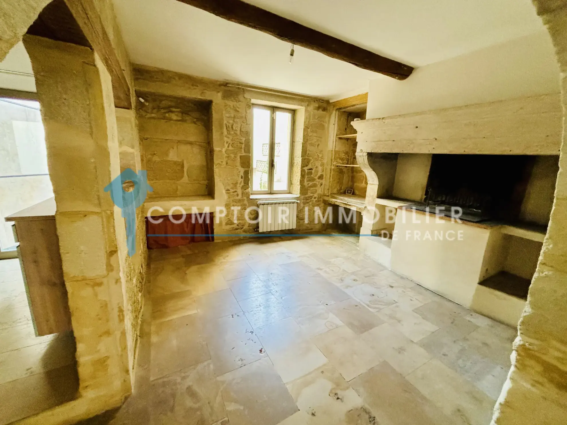 Maison de village rénovée de 140 m² avec cour intérieure à Mus 