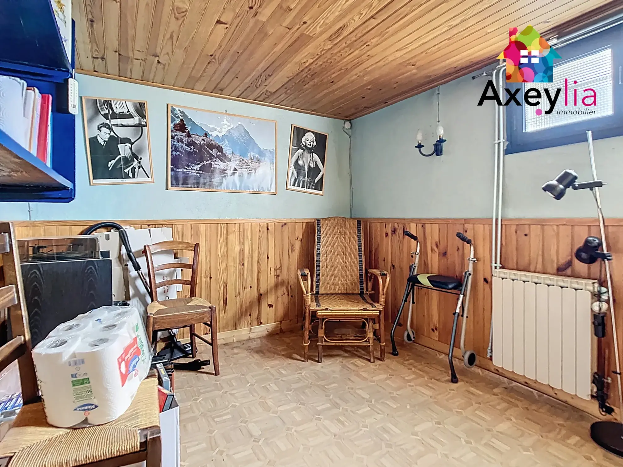 Maison à vendre à Mably avec 3 chambres, garage et jardin, secteur calme 