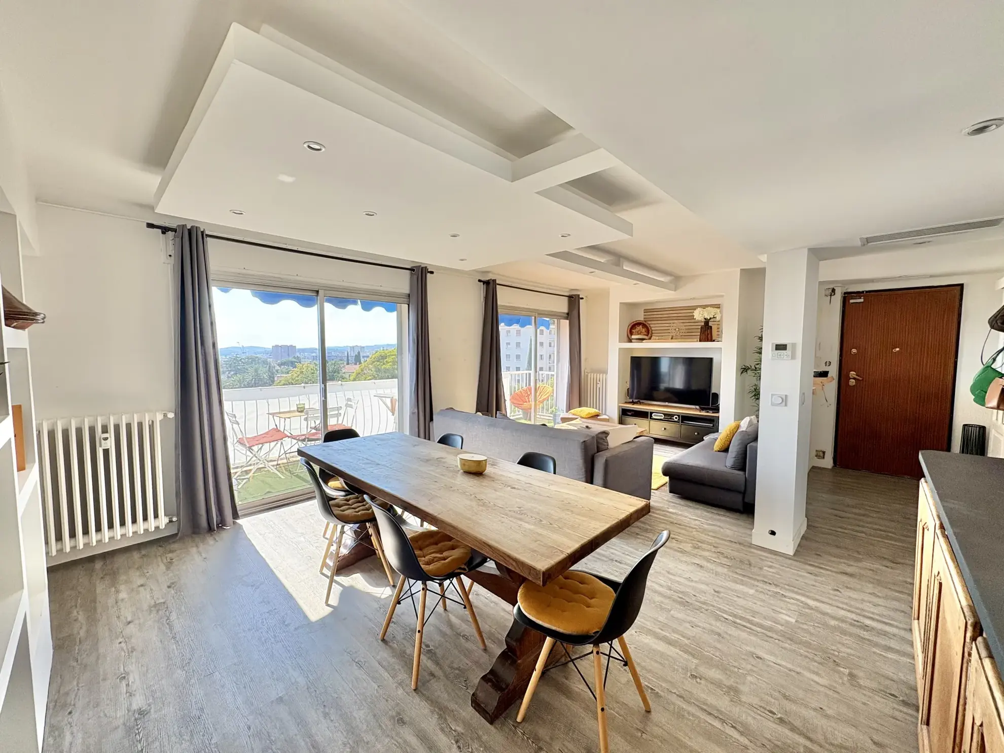 Appartement T4 avec Vue sur la Rade à Toulon - Quartier de la Serinette 