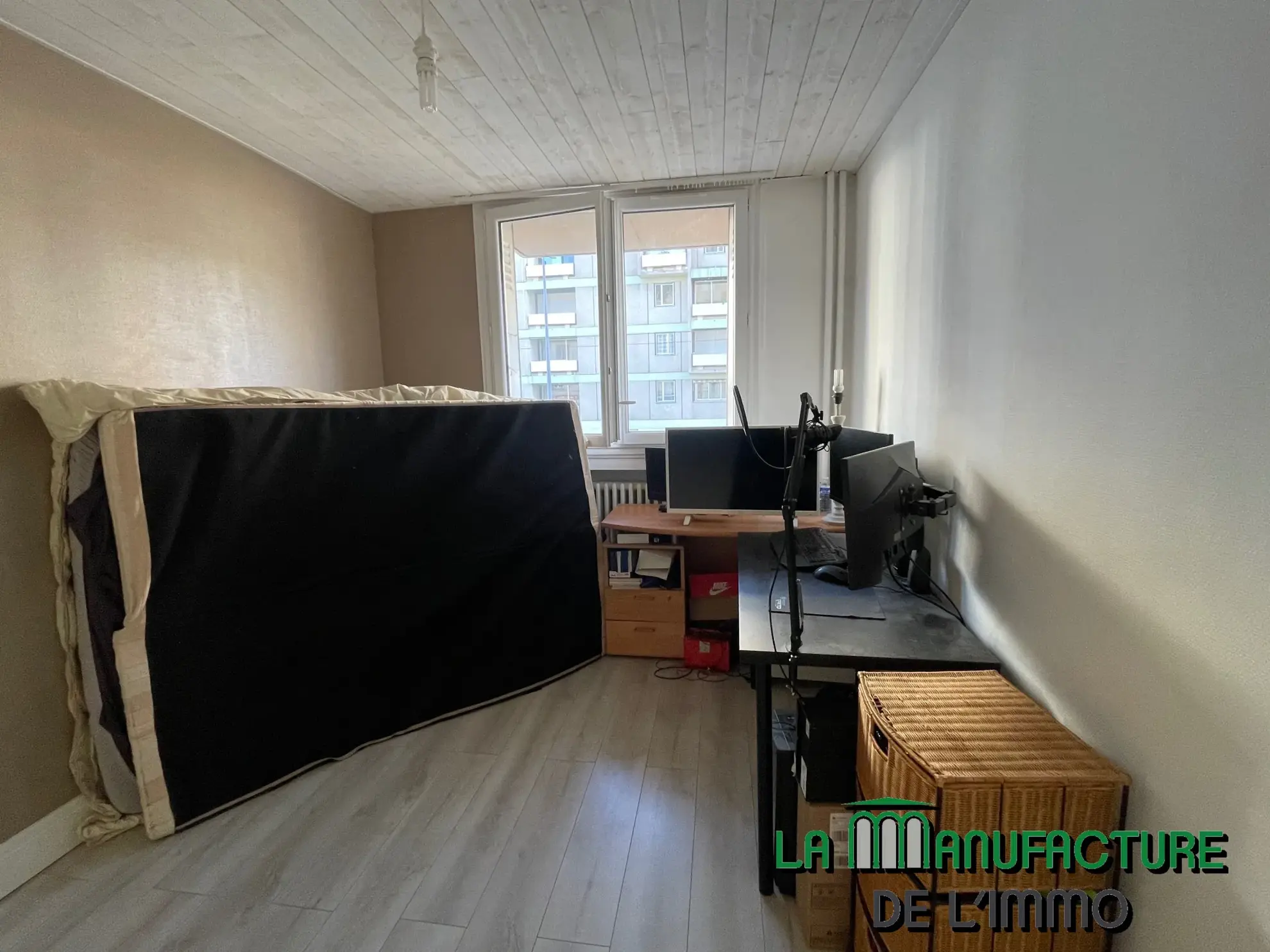 Appartement F3 à Saint-Étienne avec balcon et cave - Opportunité d'investissement 