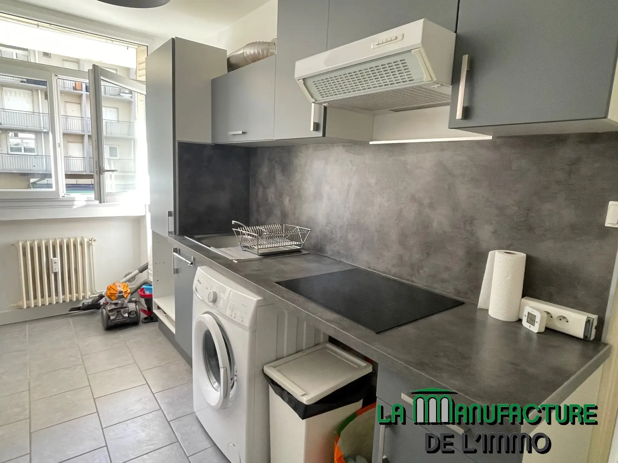 Appartement F3 à Saint-Étienne avec balcon et cave - Opportunité d'investissement 