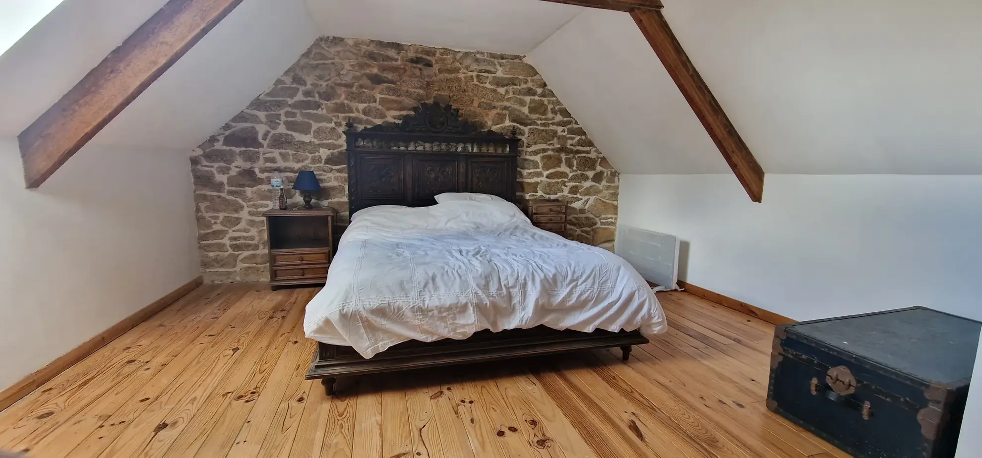 Maison entièrement meublée à vendre à Saint Nicolas du Pélem - 93 m² 