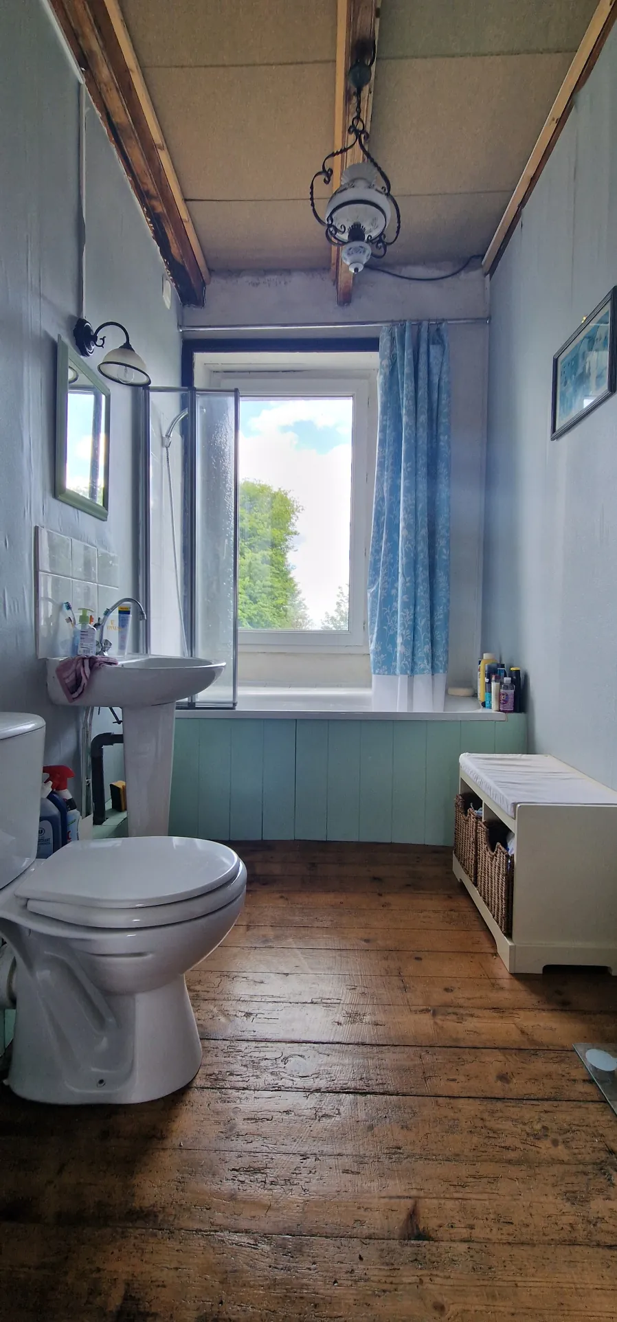 Maison entièrement meublée à vendre à Saint Nicolas du Pélem - 93 m² 