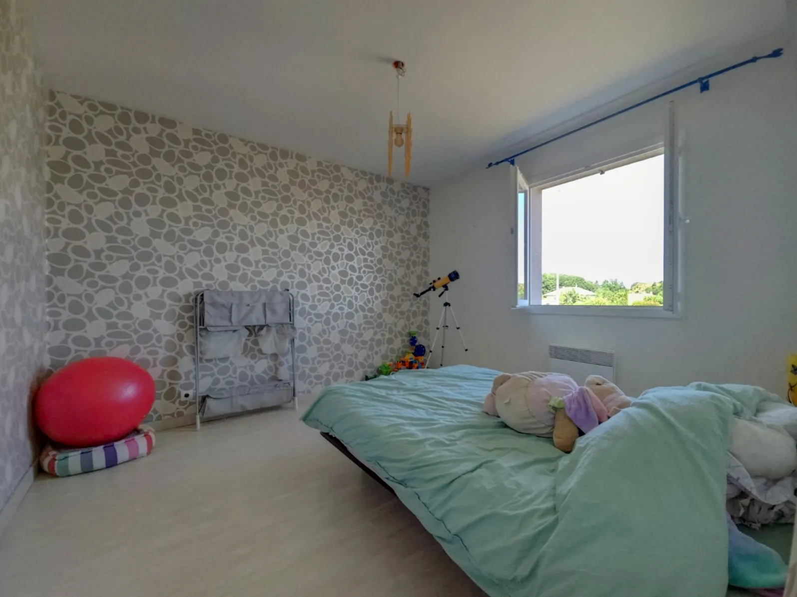 Maison familiale lumineuse de 152 m² à Limoges, quartier Beaune les Mines 