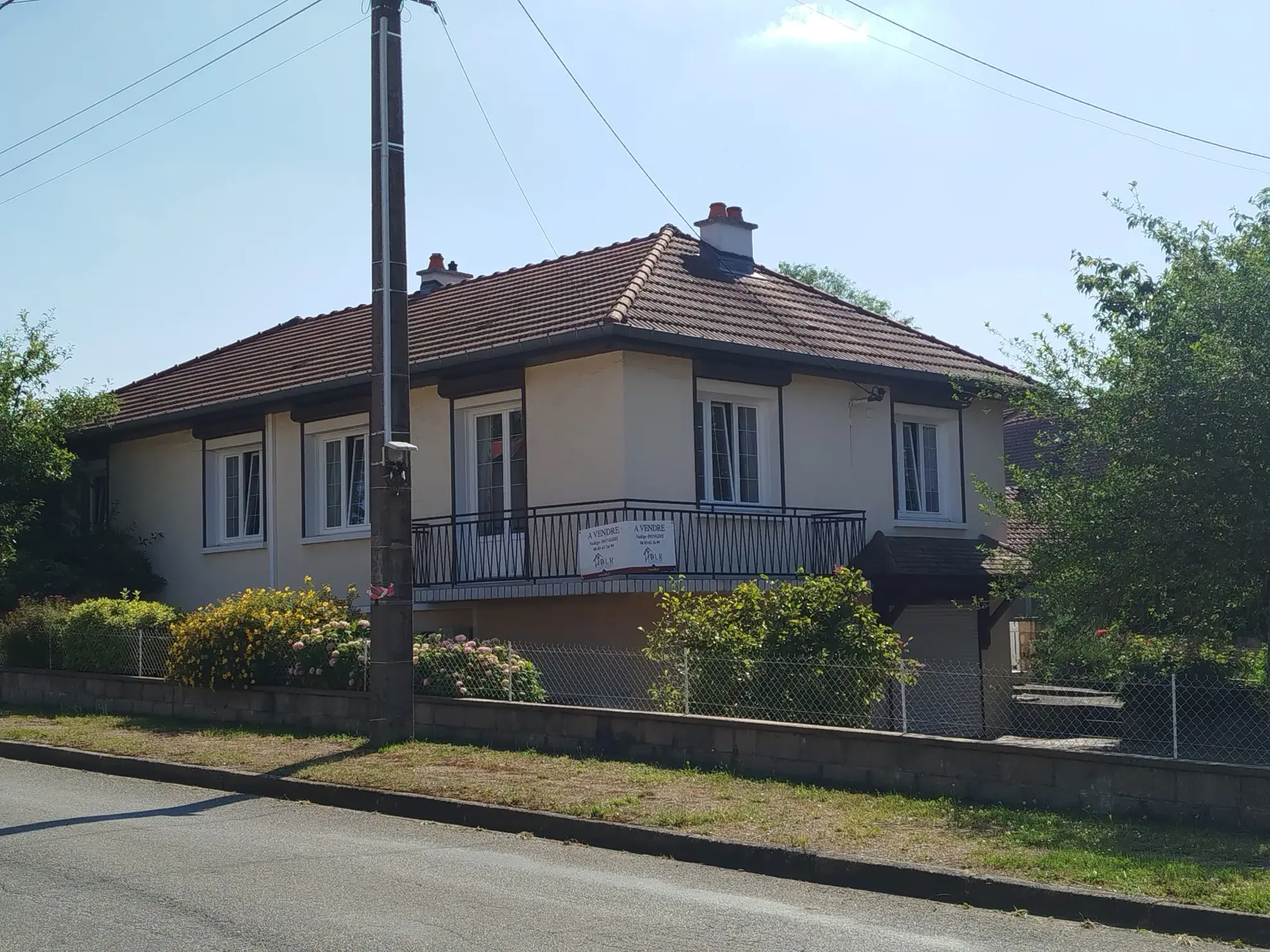 Maison à vendre à Le Pailly (52600) avec sous-sol, garage et terrain arboré 
